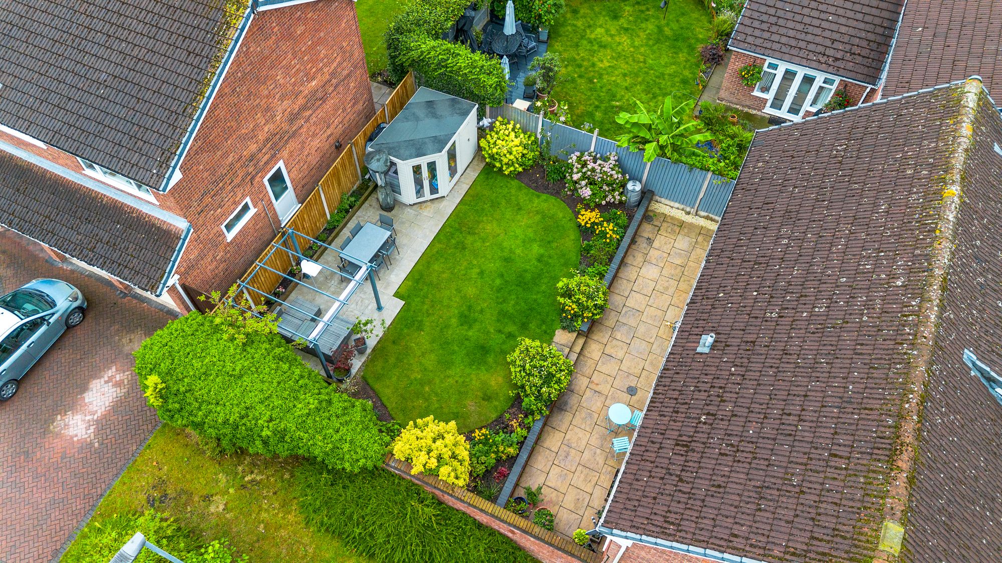Isherwood Close, Fearnhead, WA2