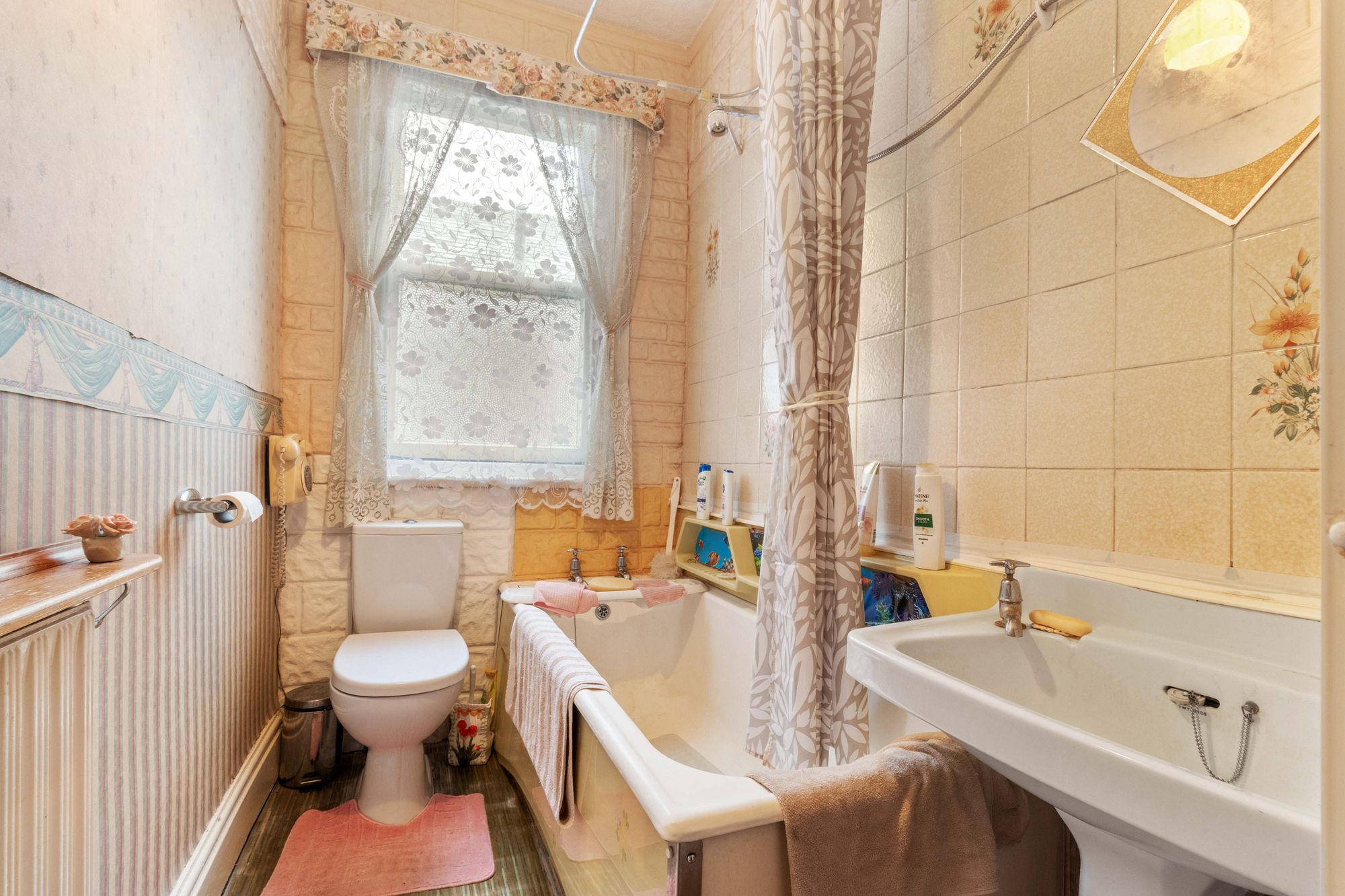 Ellesmere Road, Stockton Heath, WA4