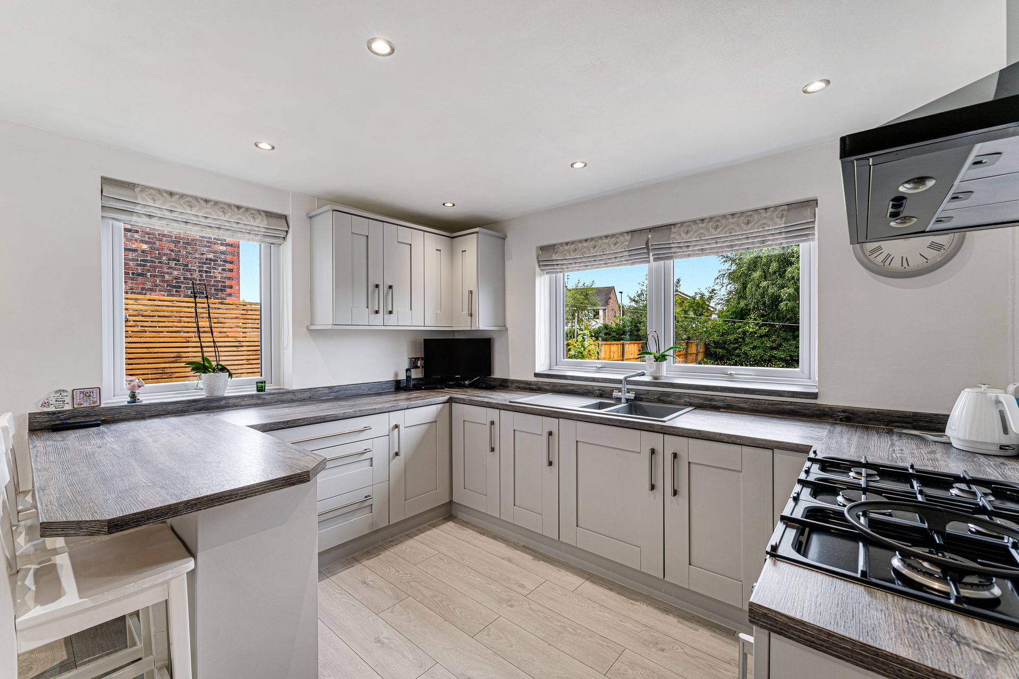 Upton Lane, Widnes, WA8