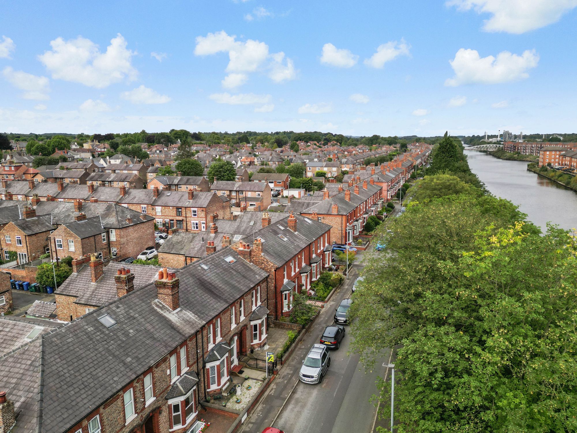 Ellesmere Road, Stockton Heath, WA4