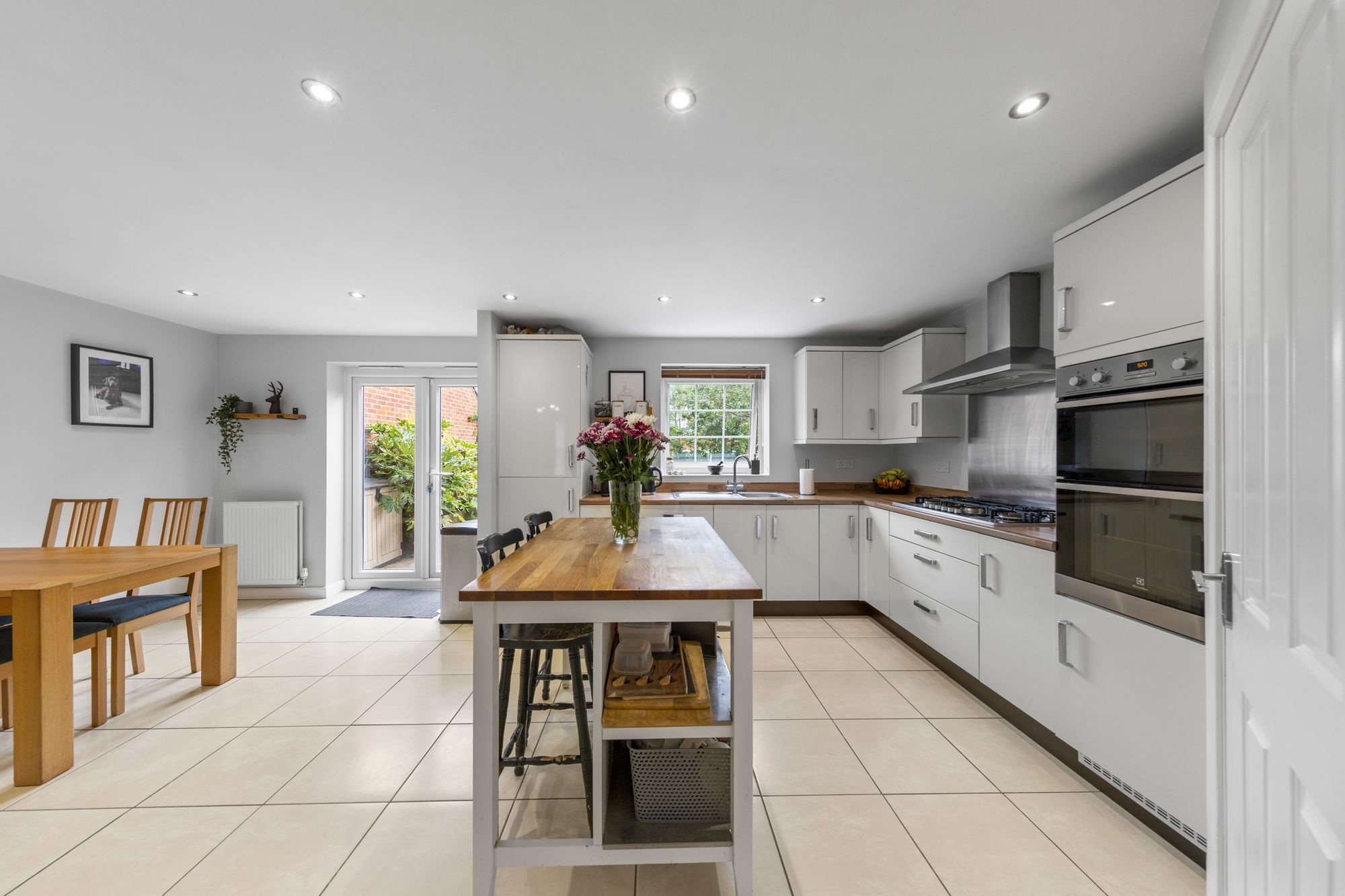 Pasadena Avenue, Warrington