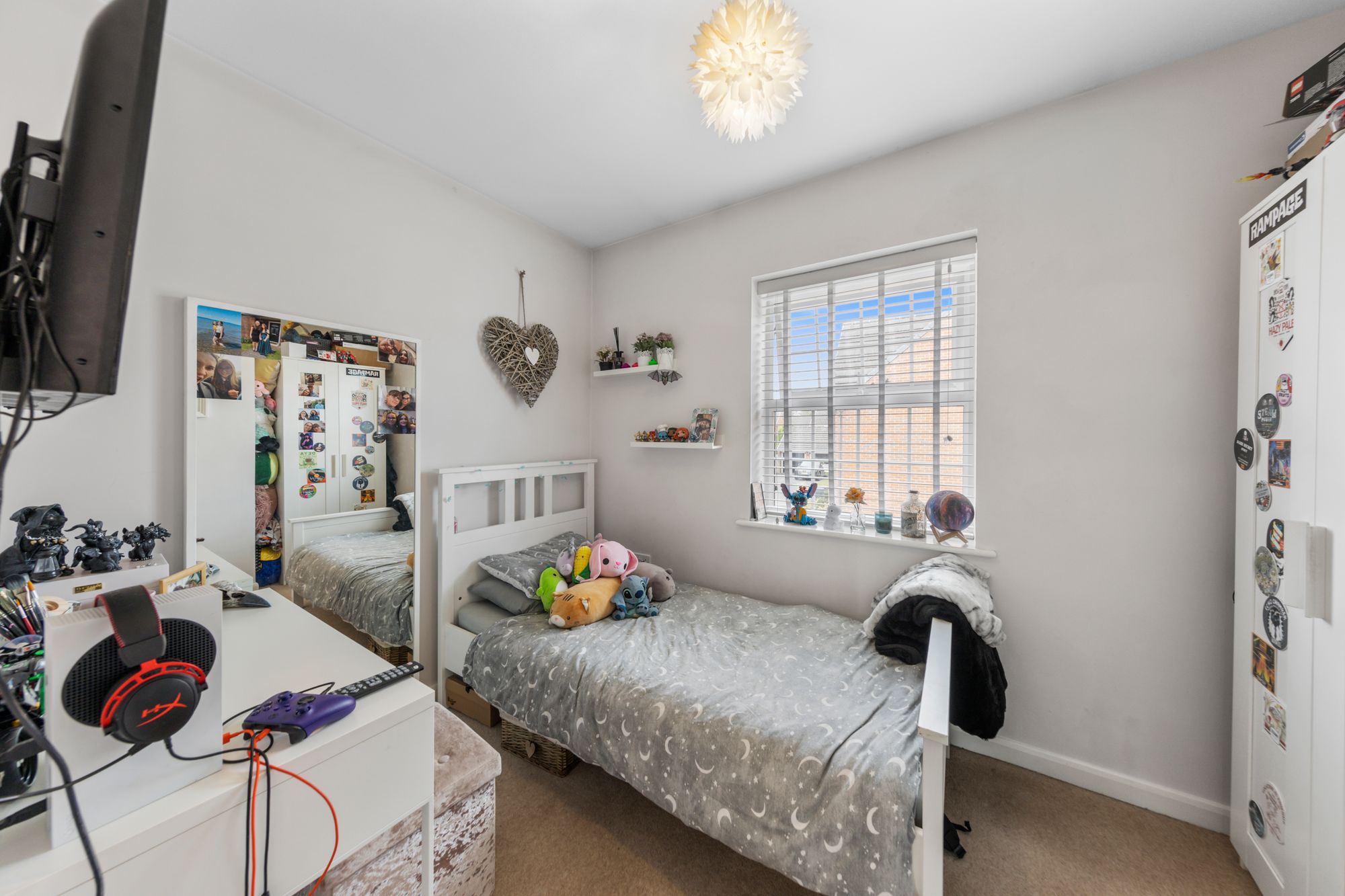 Pasadena Avenue, Warrington