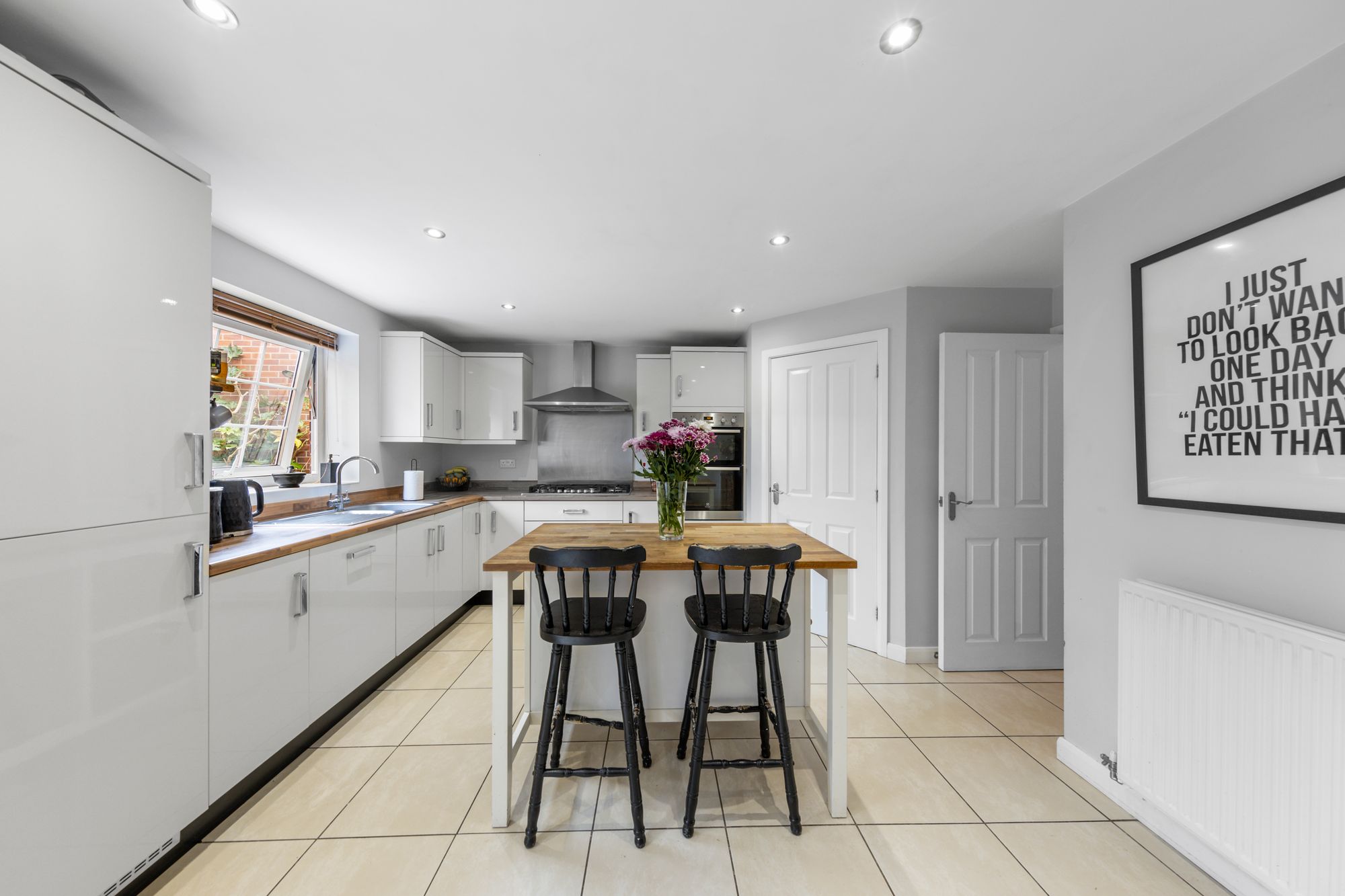 Pasadena Avenue, Warrington