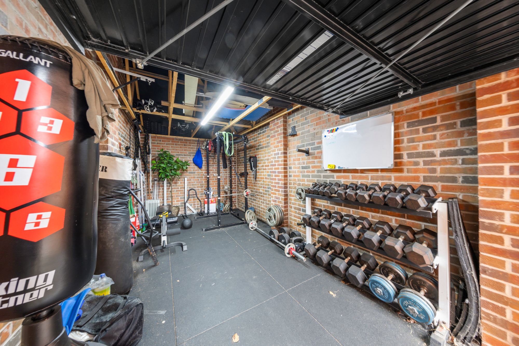 Pasadena Avenue, Warrington