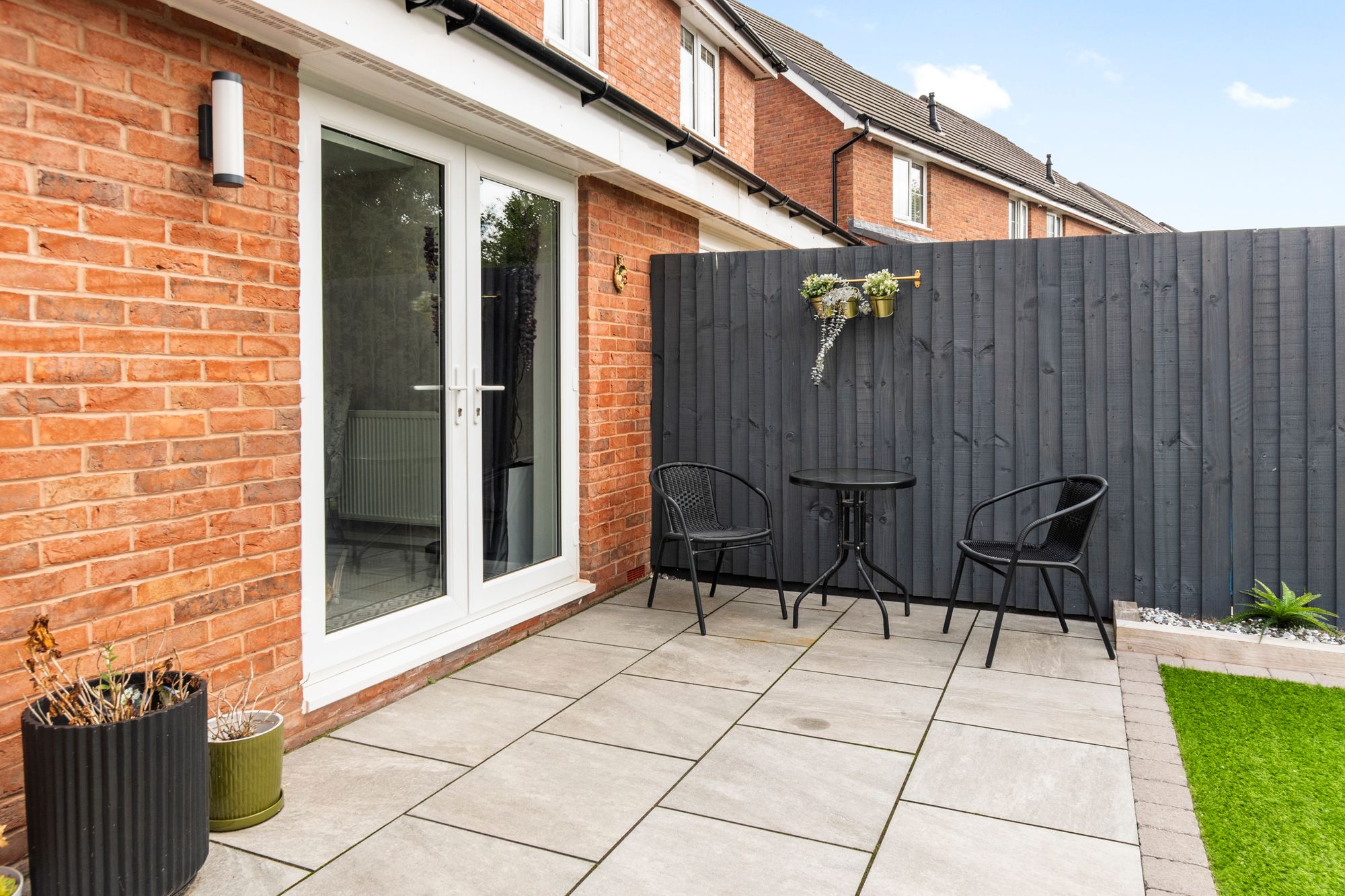 Sommersby Avenue, St. Helens