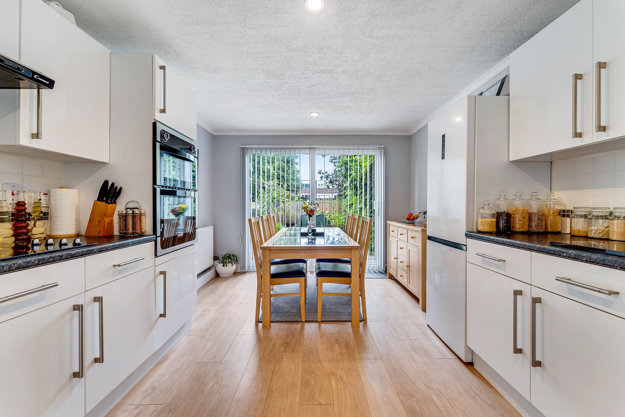 Ripon Row, Halton Lodge, WA7