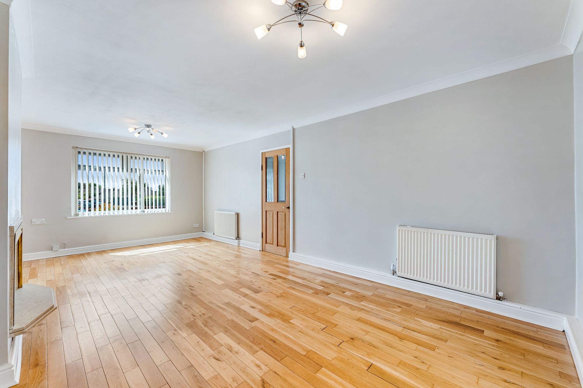 Royal Avenue, Widnes, WA8
