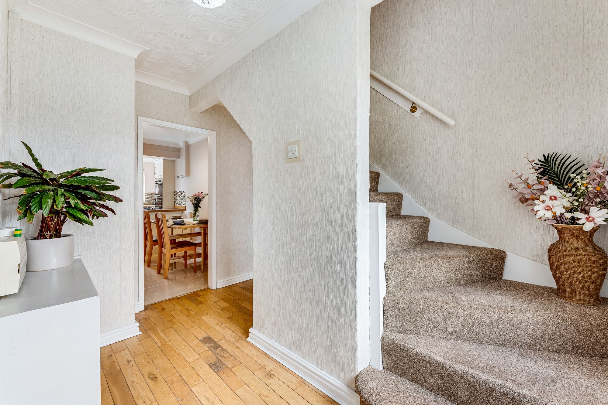 Royal Avenue, Widnes, WA8