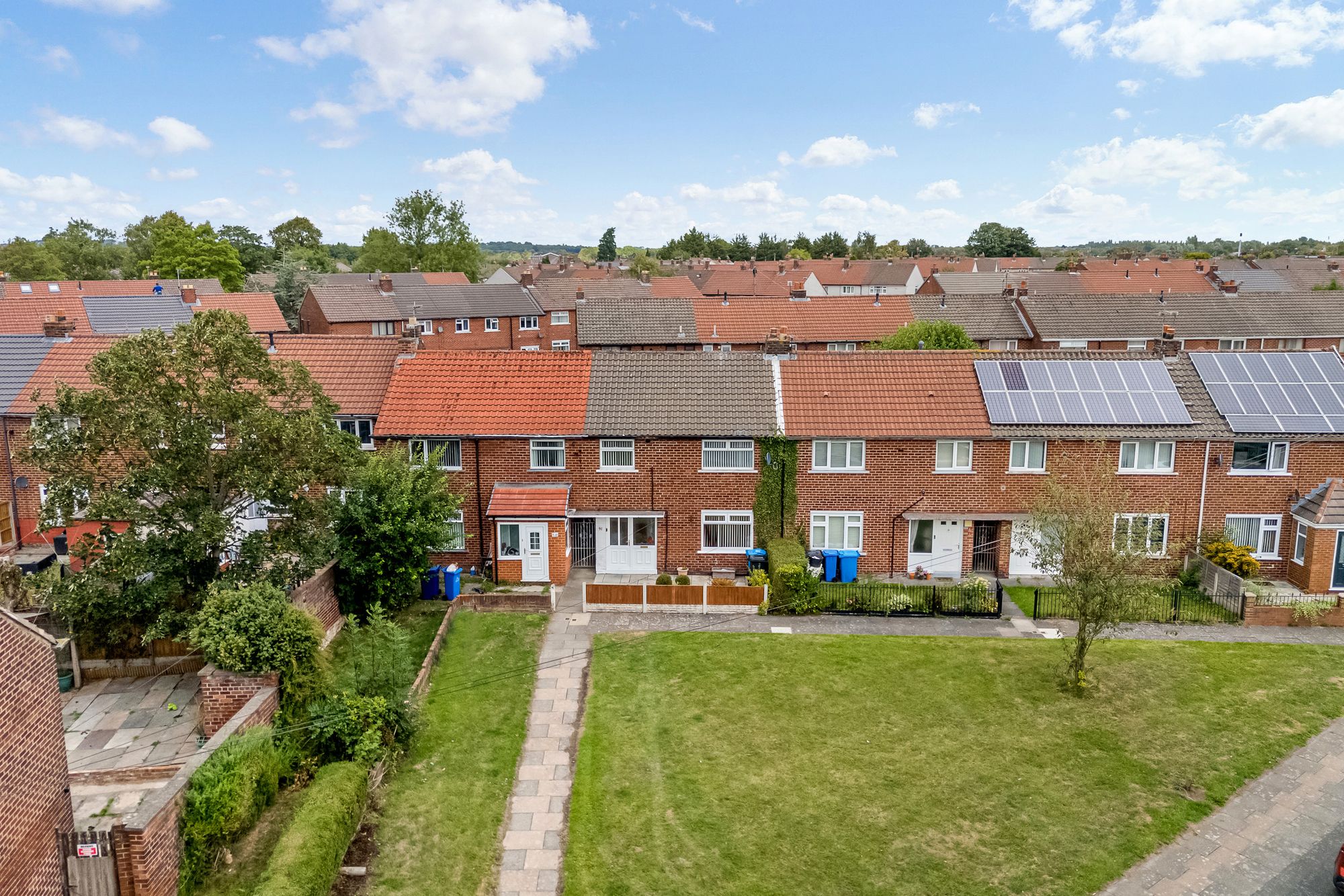 Royal Avenue, Widnes, WA8
