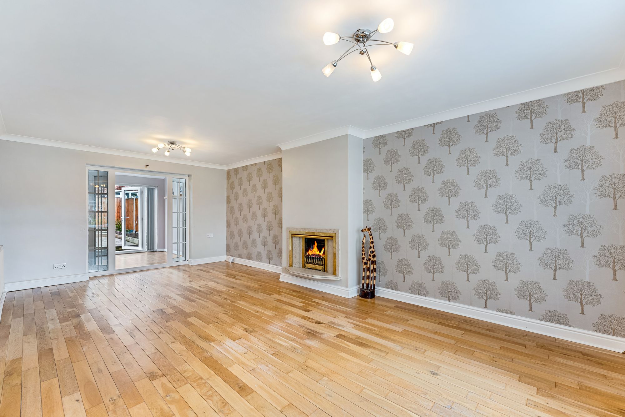 Royal Avenue, Widnes, WA8