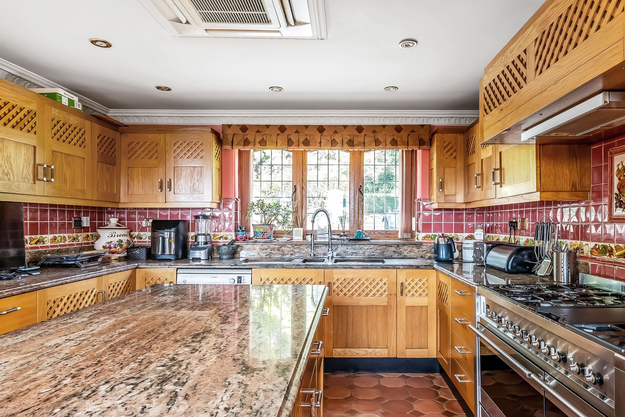 Pembury Road, Tunbridge Wells, TN2
