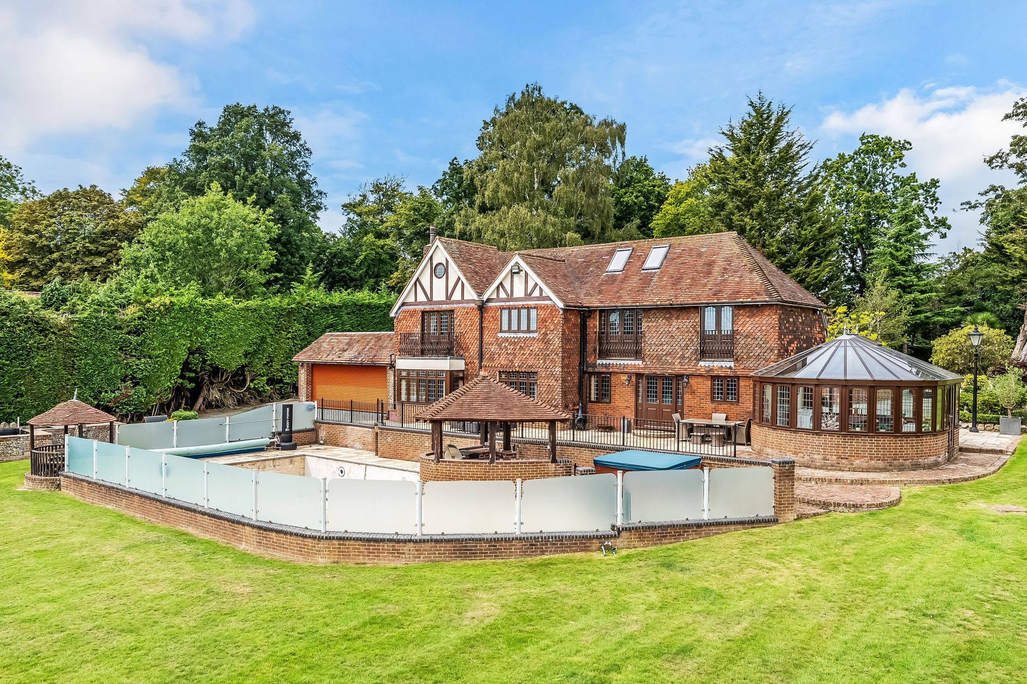 Pembury Road, Tunbridge Wells, TN2