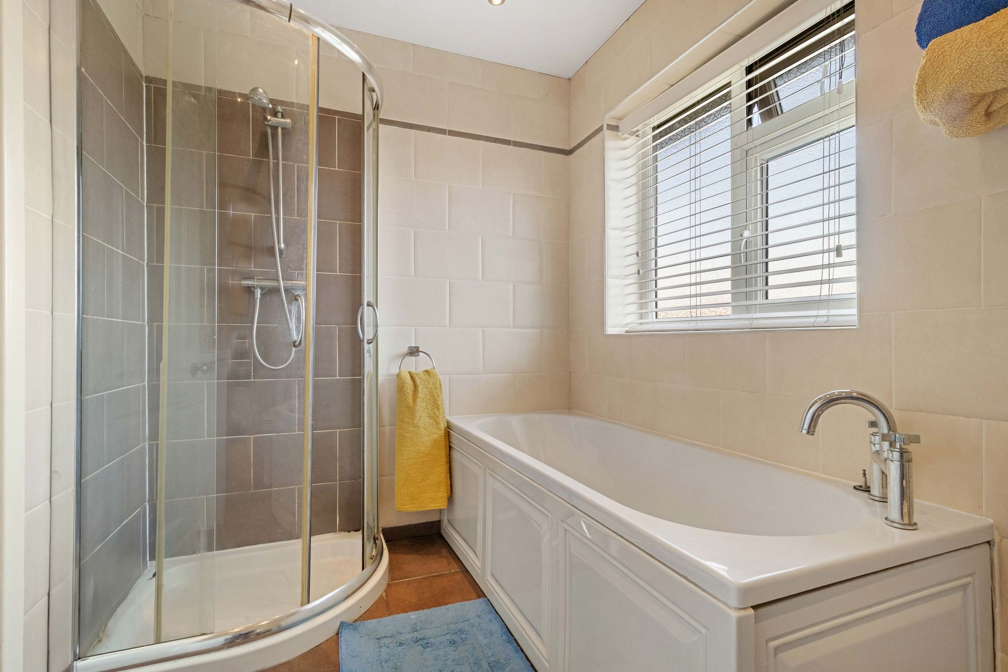 Moore Avenue, Thelwall, WA4