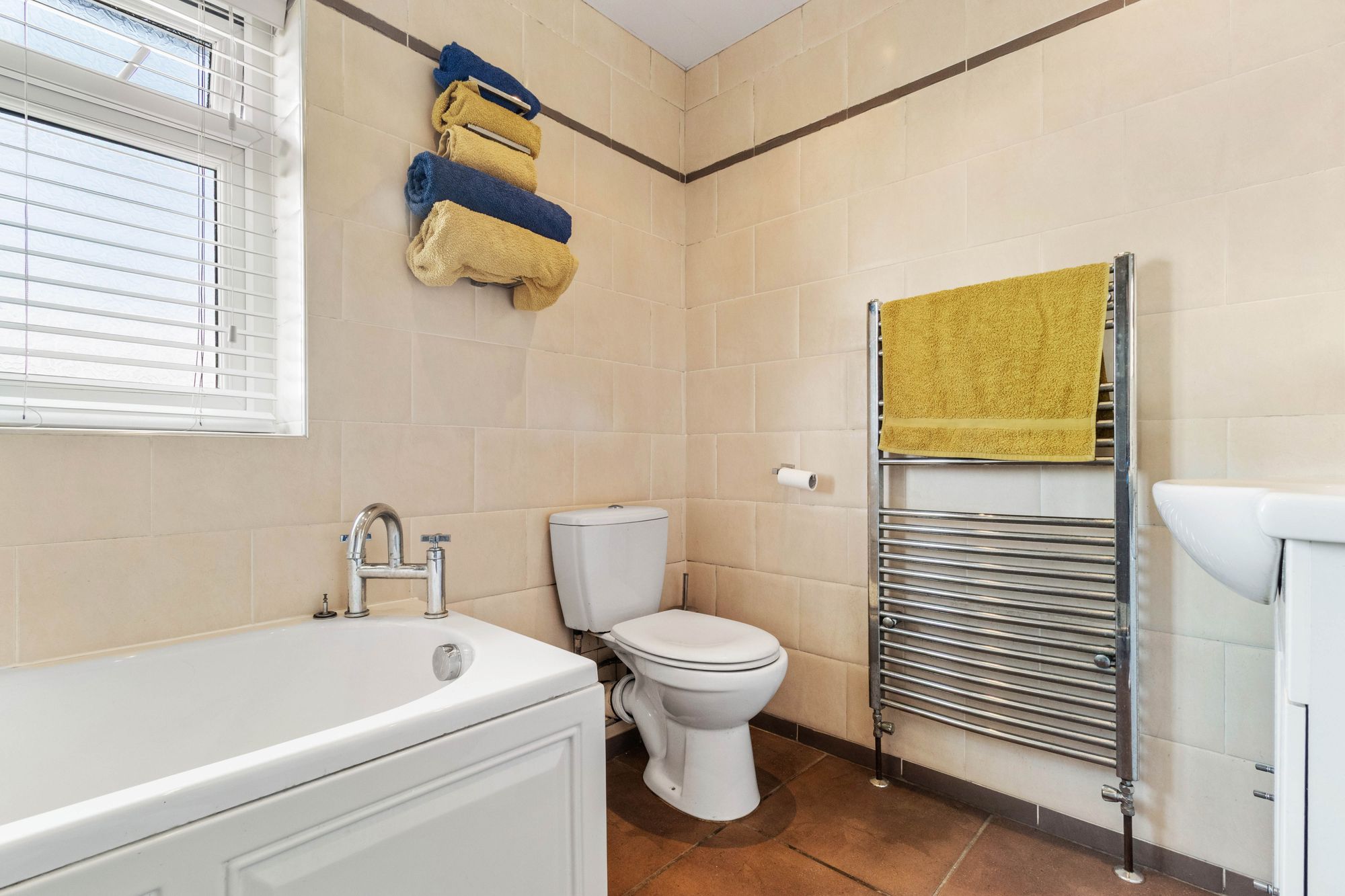Moore Avenue, Thelwall, WA4