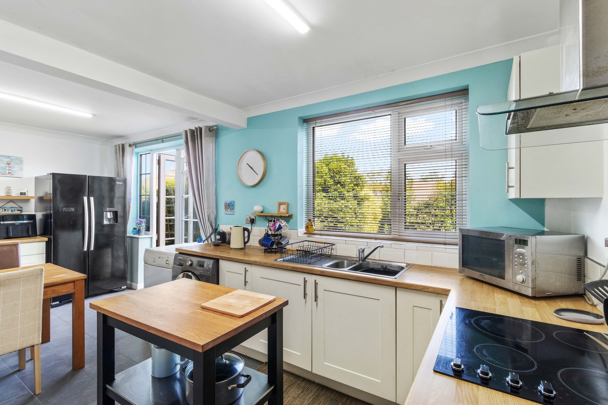 Moore Avenue, Thelwall, WA4
