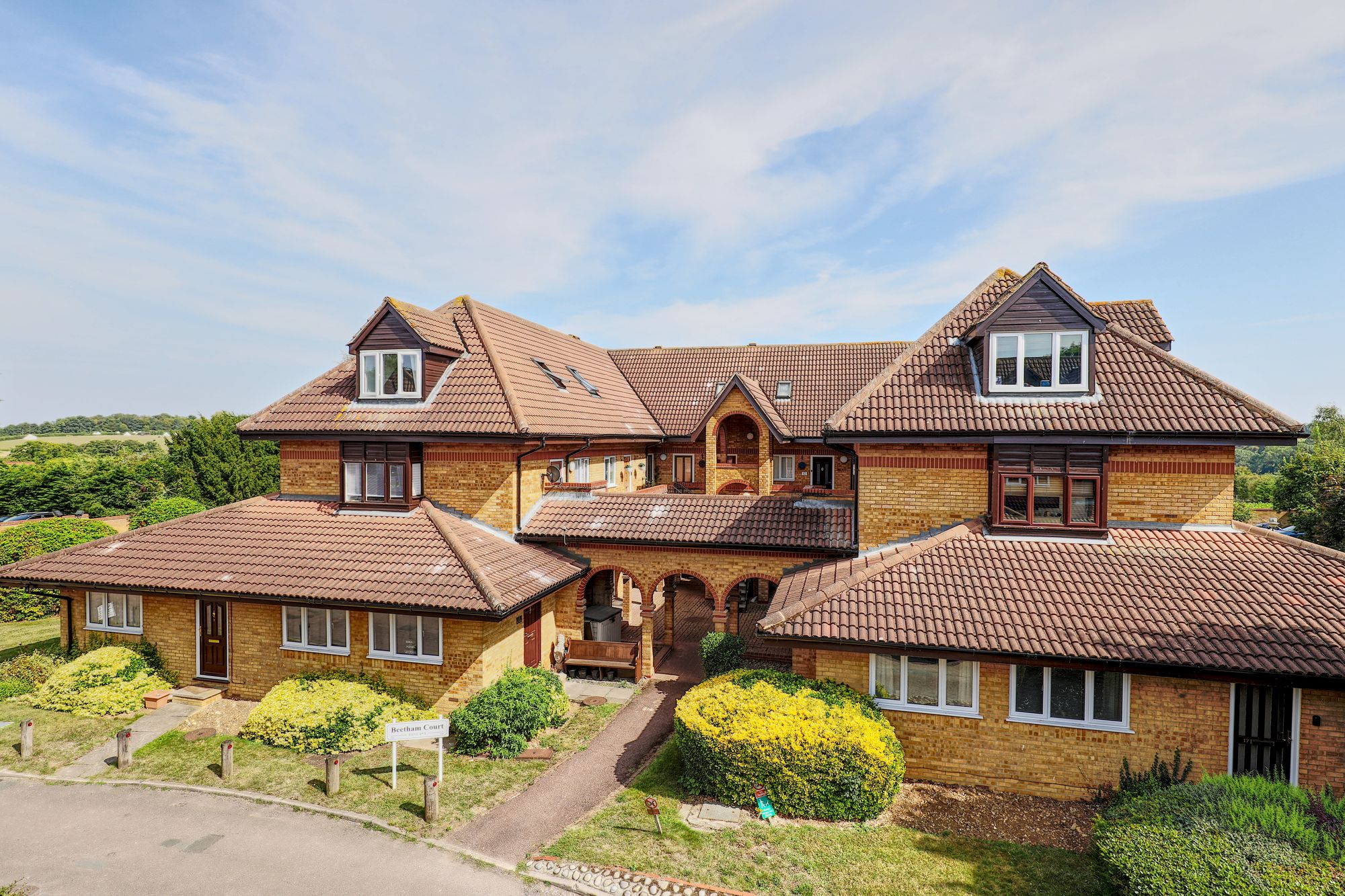 Crouchfields, Chapmore End, SG12