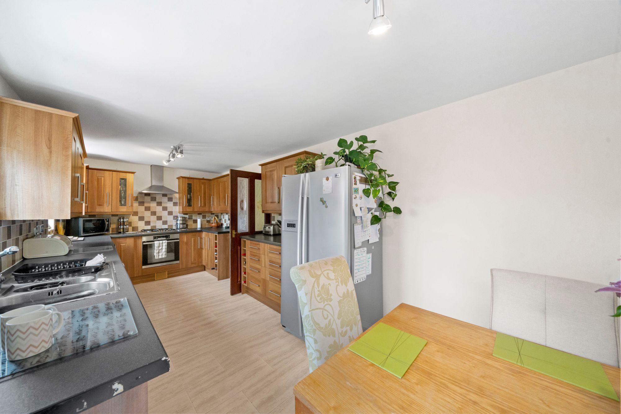 Lee Lane, Abram, WN2