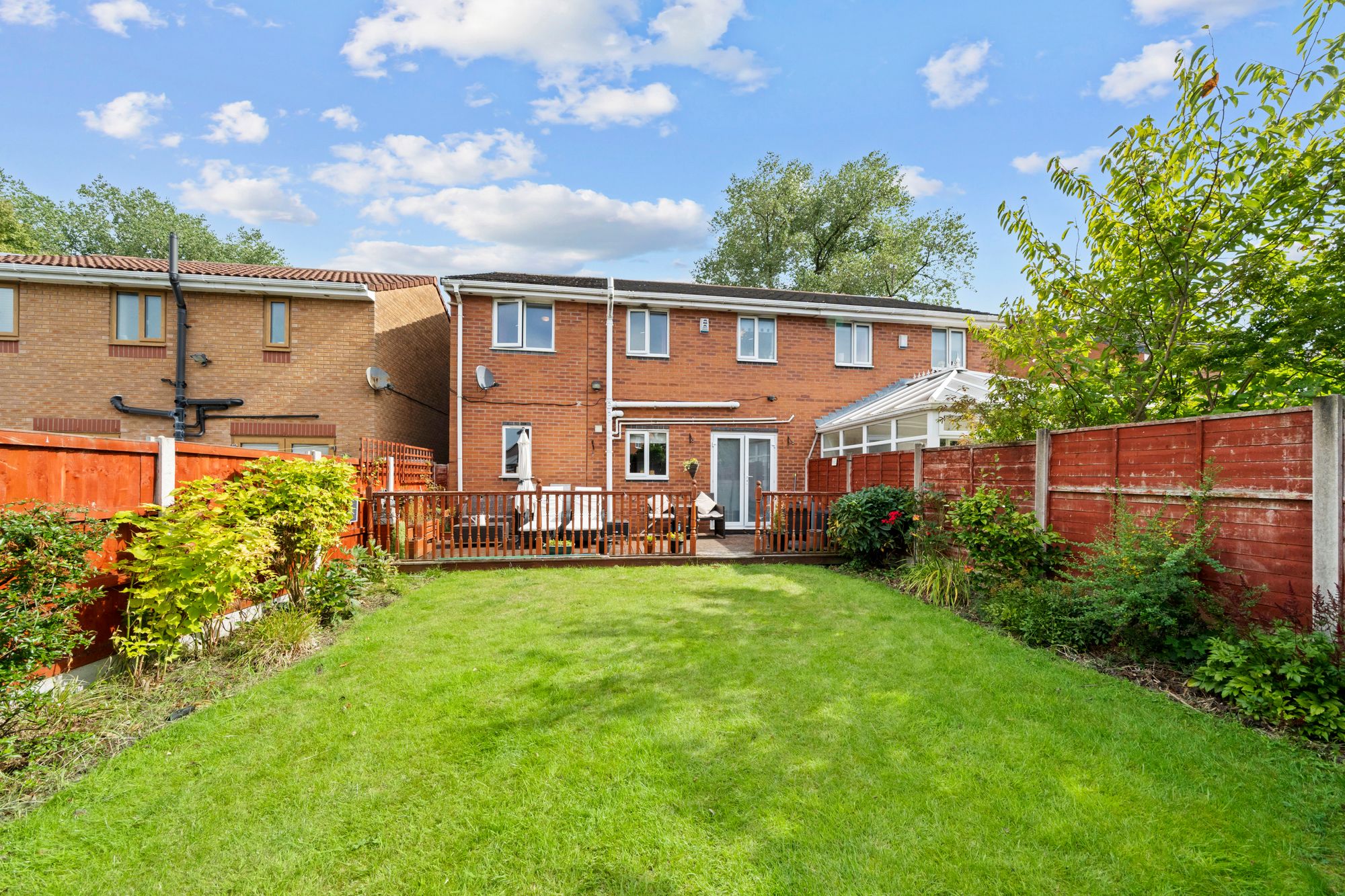 Lee Lane, Abram, WN2