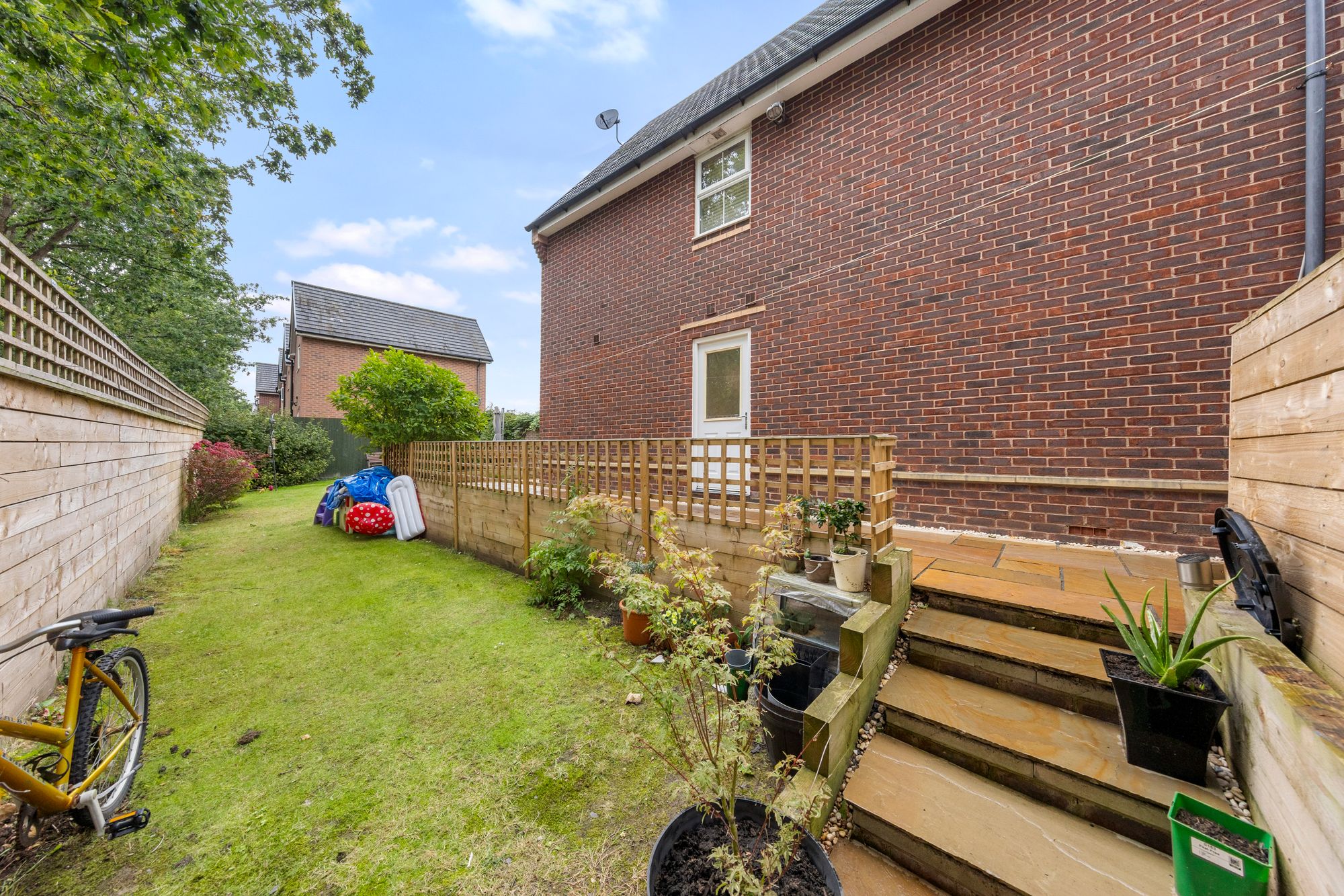 Wyoming Close, Warrington