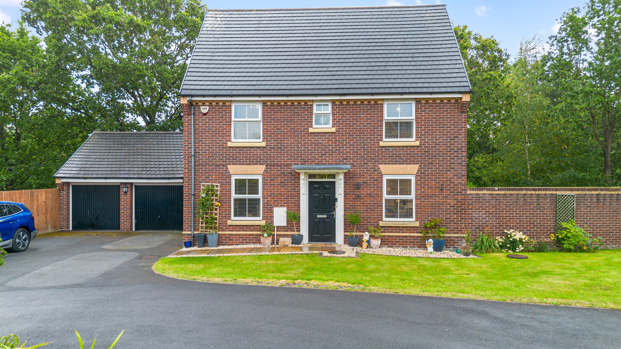Wyoming Close, Great Sankey, WA5