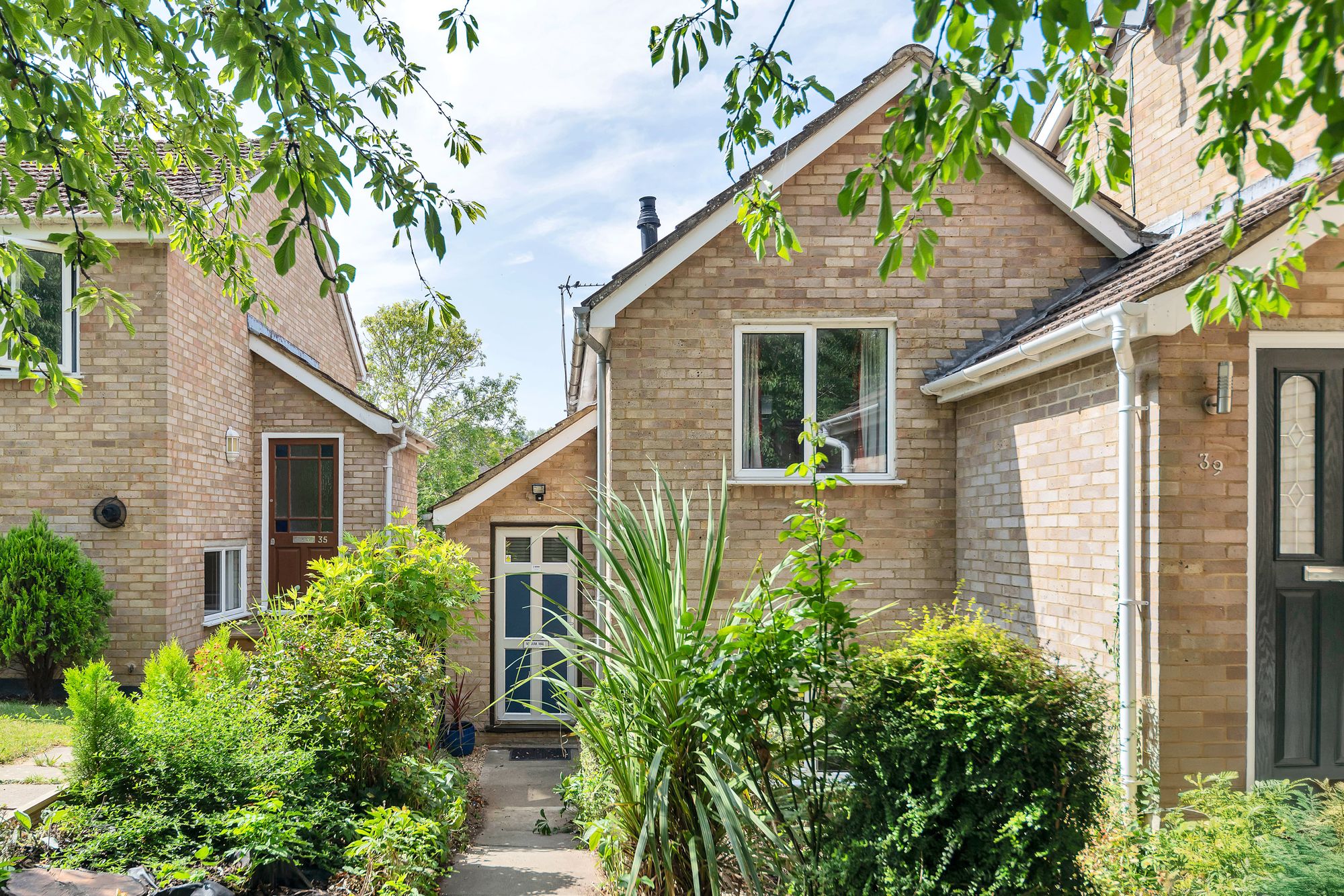 Shaftesbury Way, Royston, SG8