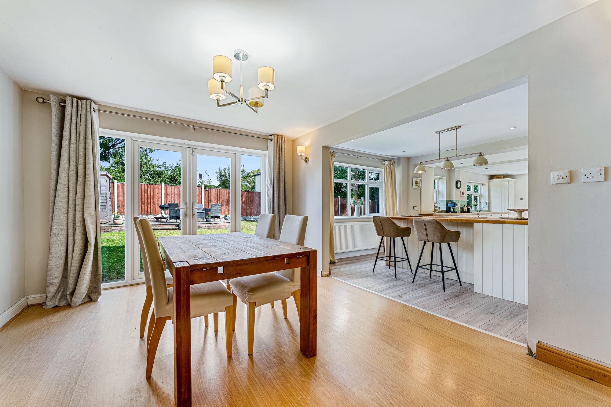 Hall Lane, Widnes, WA8