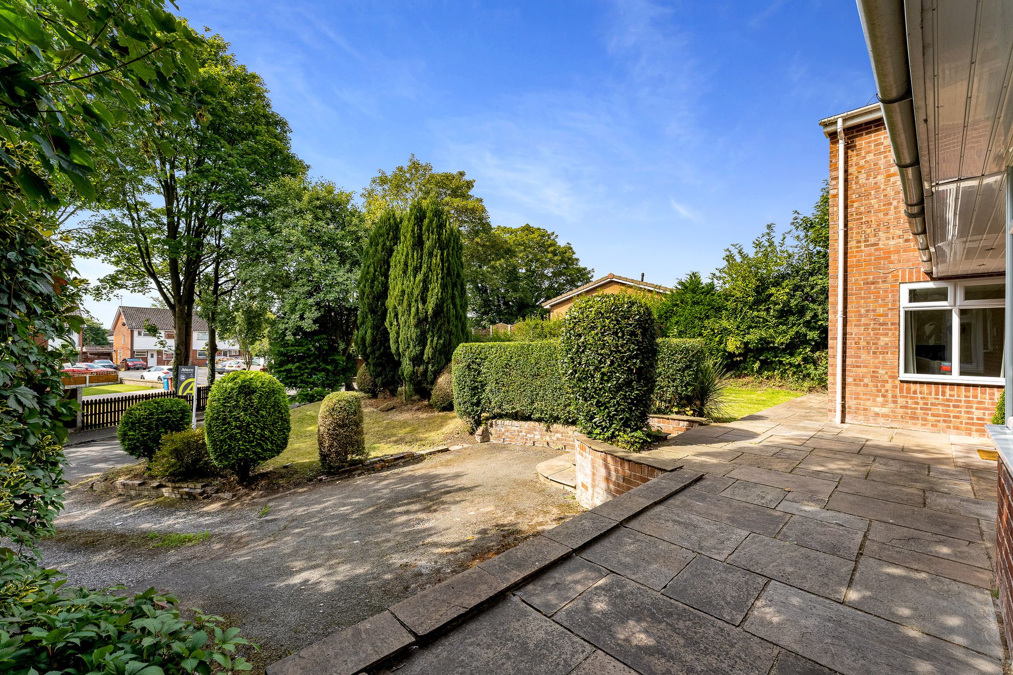 Hall Lane, Widnes, WA8