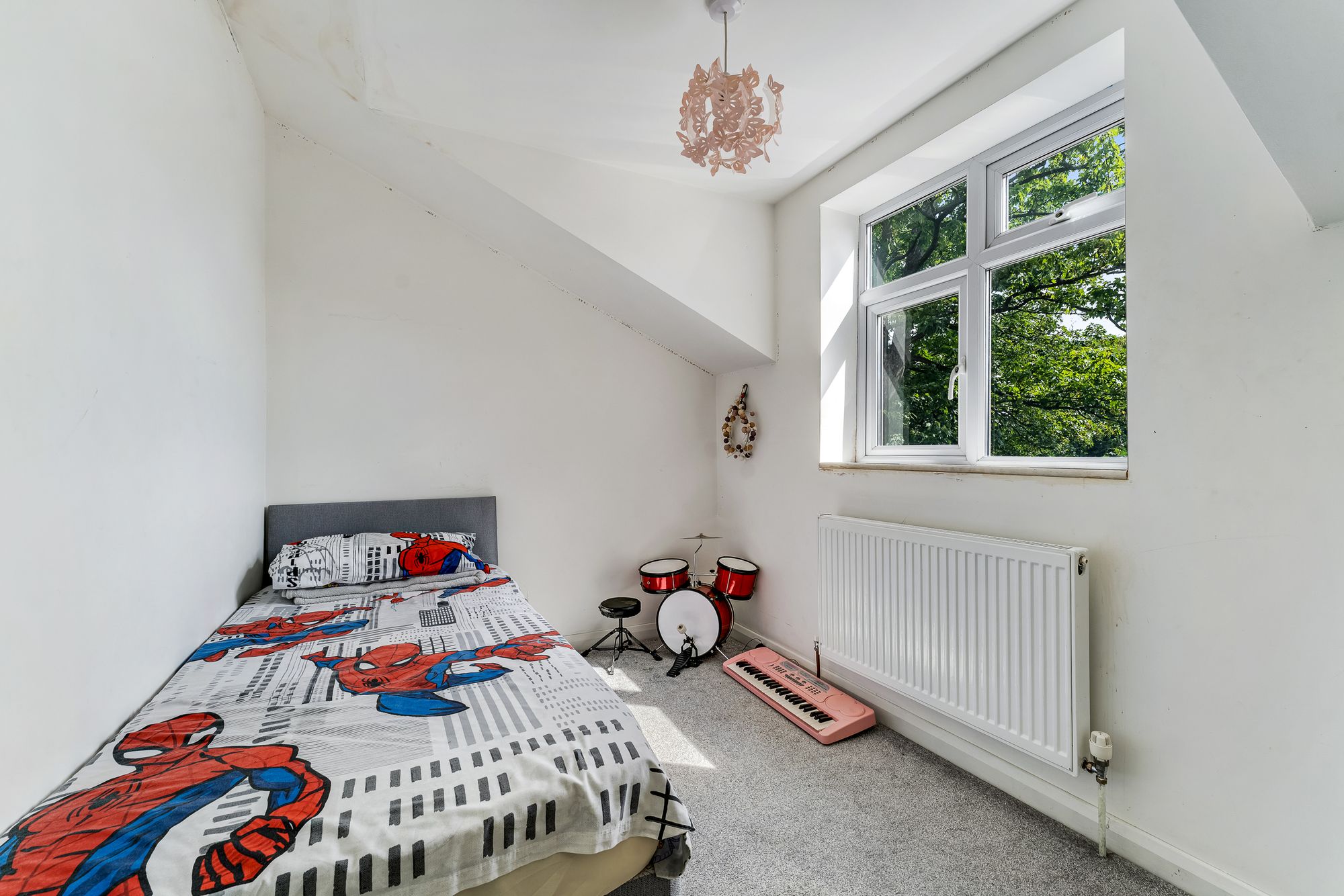 Hall Lane, Widnes, WA8