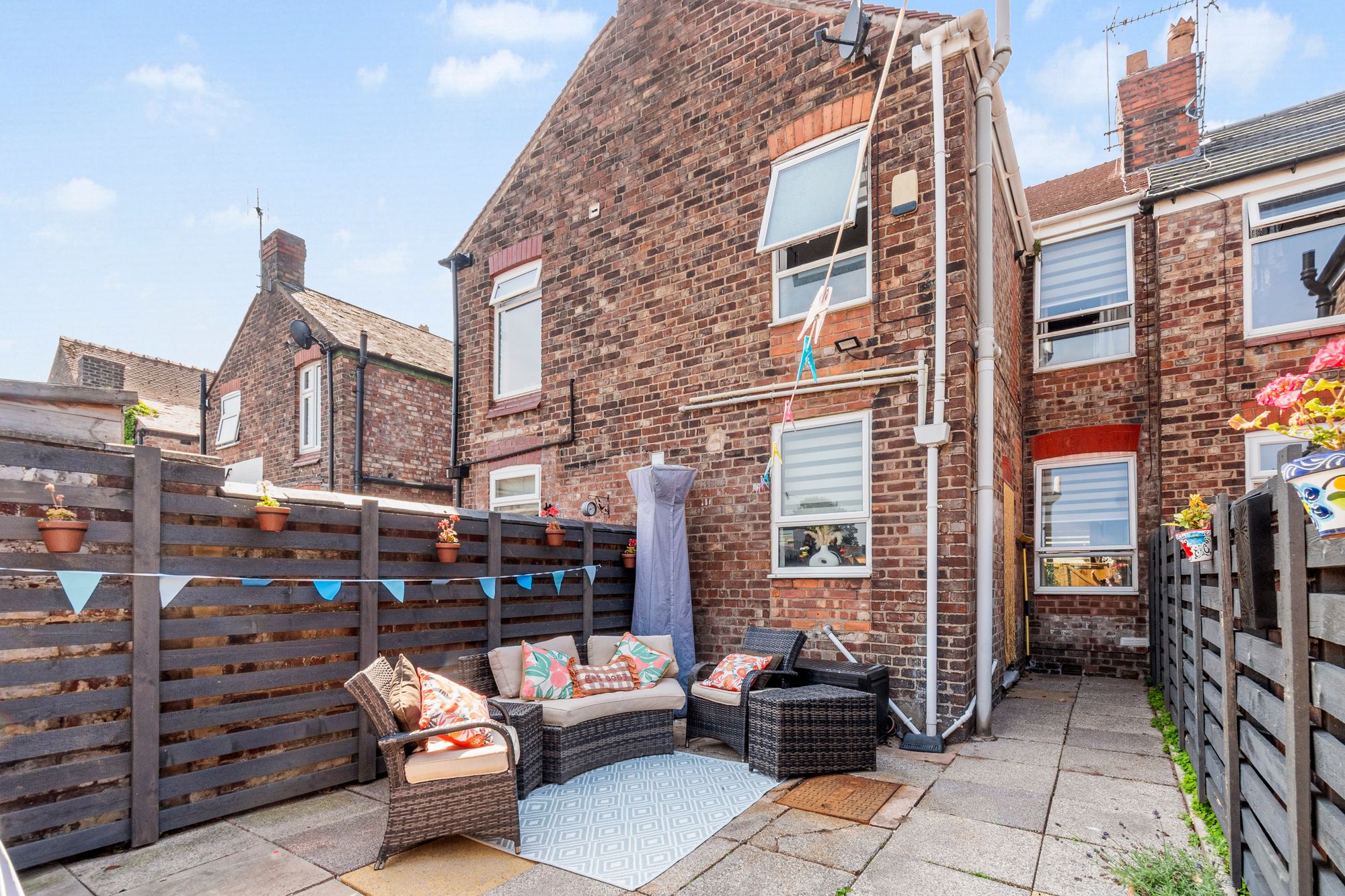 Hallfields Road, Warrington