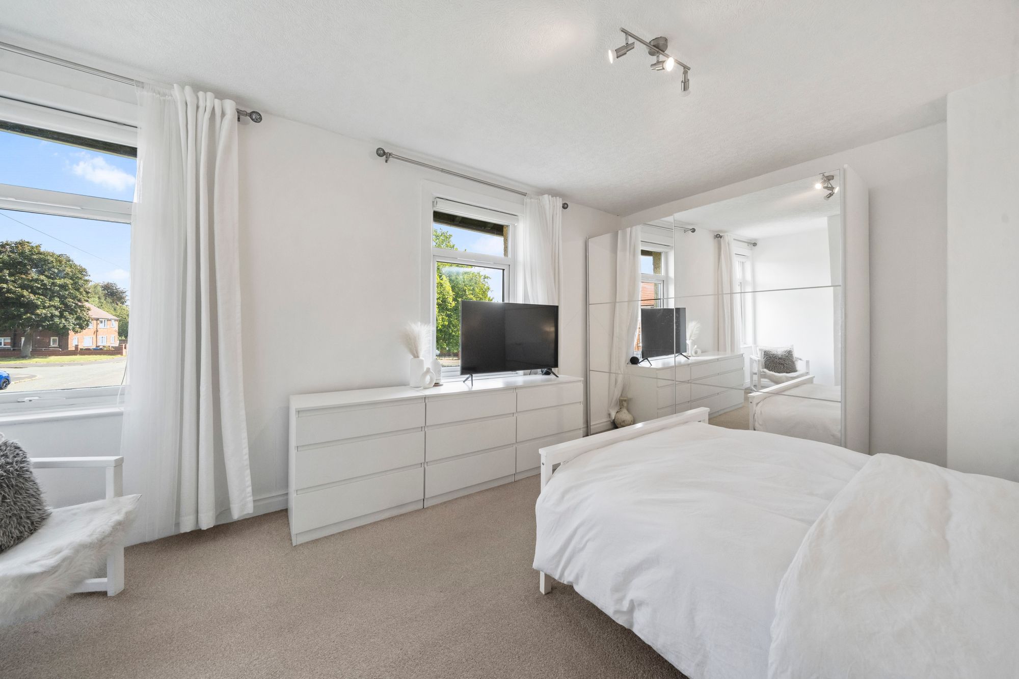 Maple Crescent, Leigh