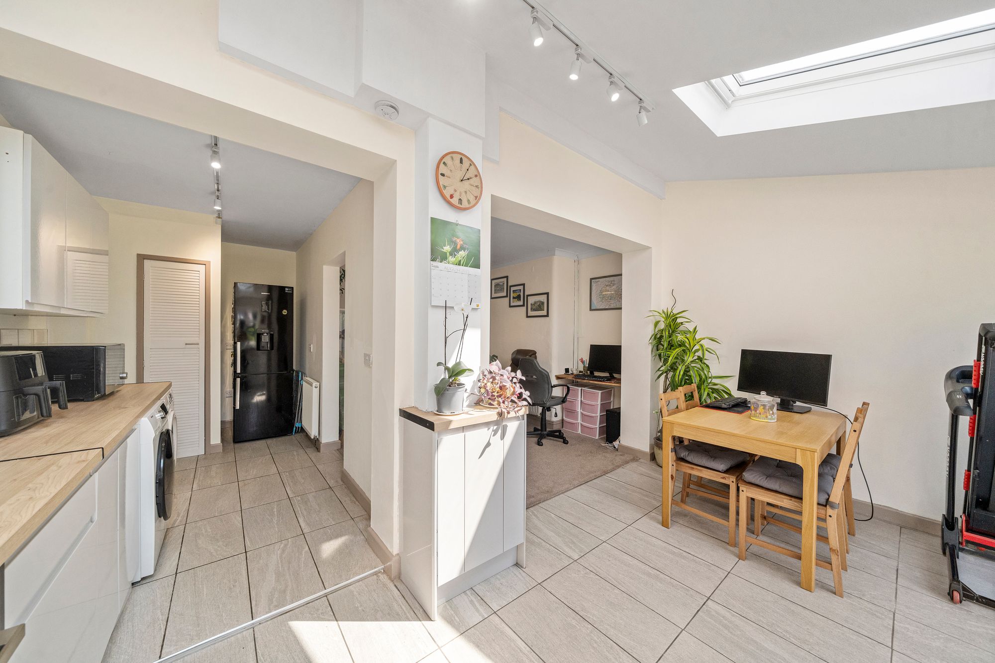 June Avenue, Leigh, WN7