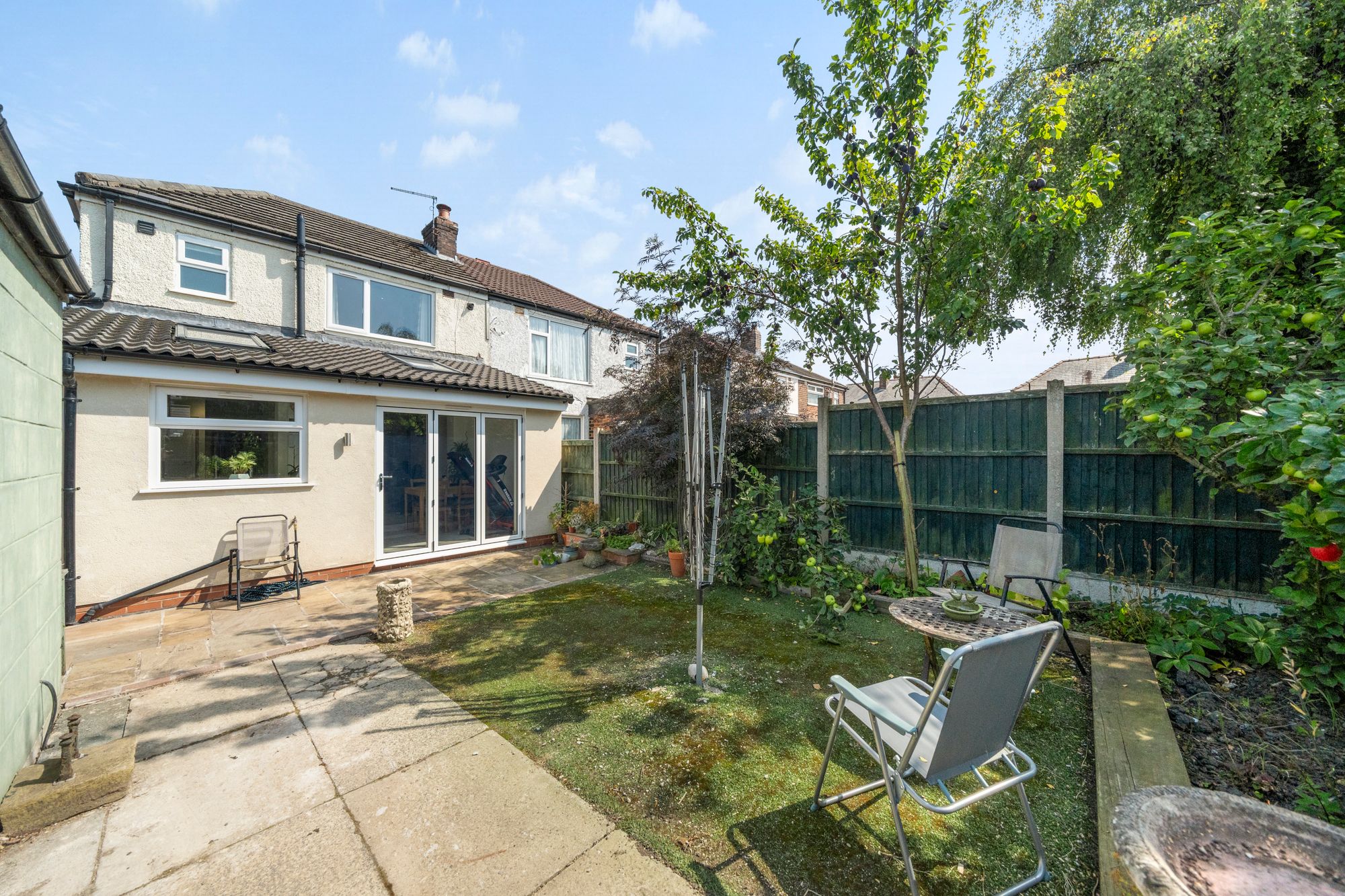 June Avenue, Leigh, WN7