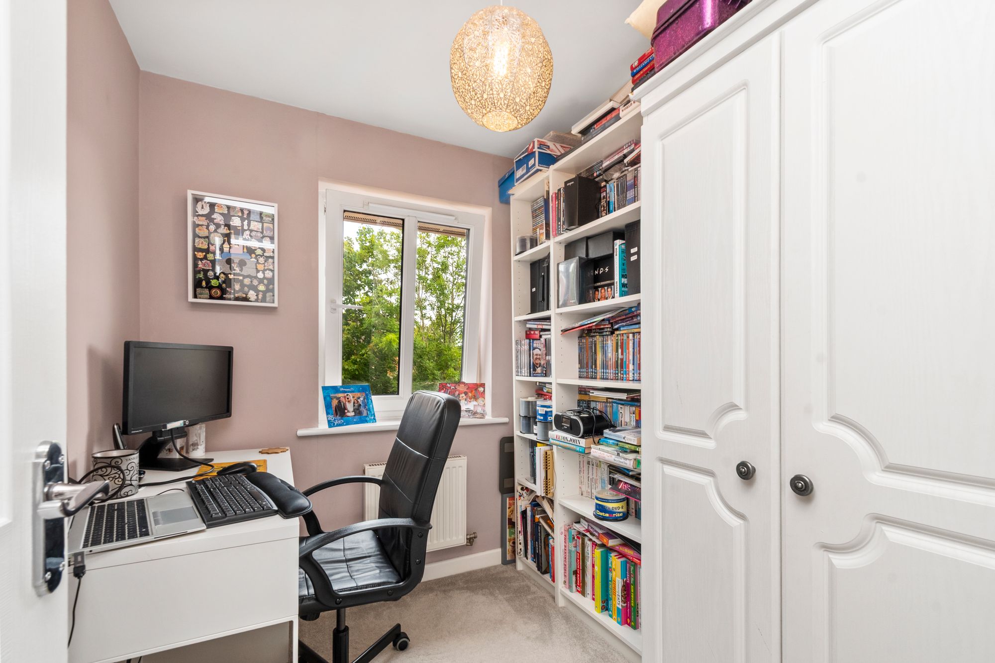 Dahlia Close, St. Helens