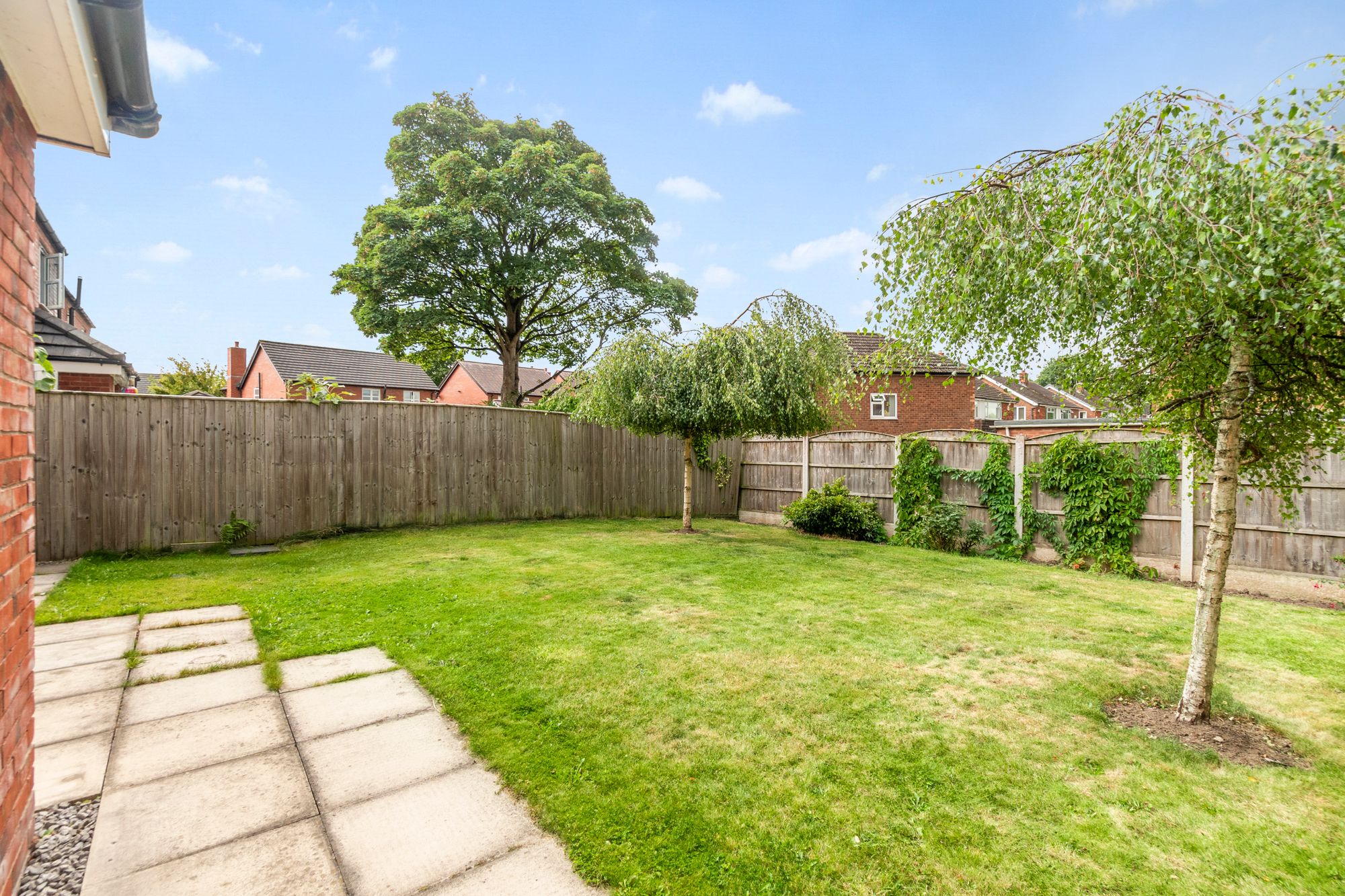 Commissioner Square, Warrington