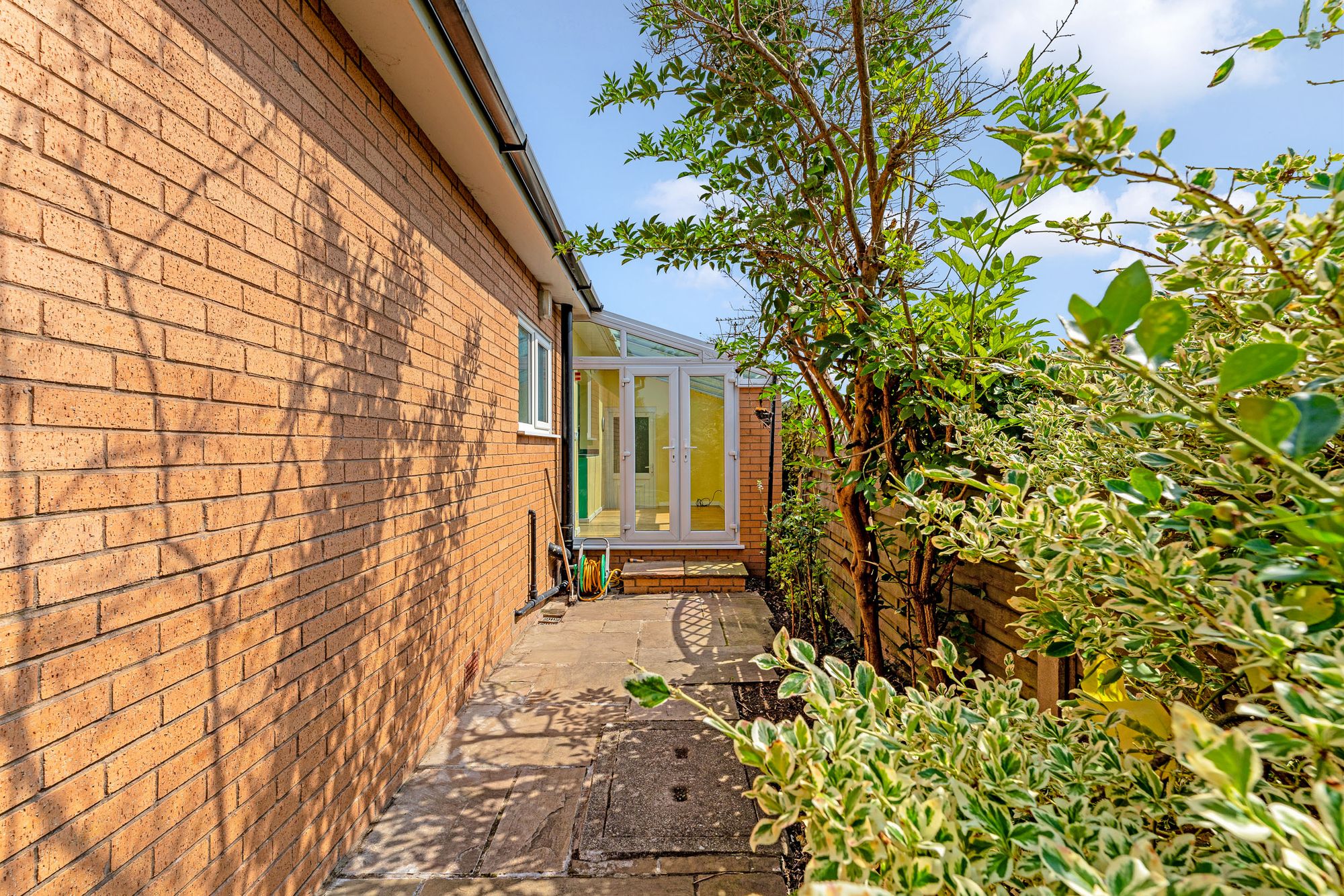 Hill View, Widnes, WA8