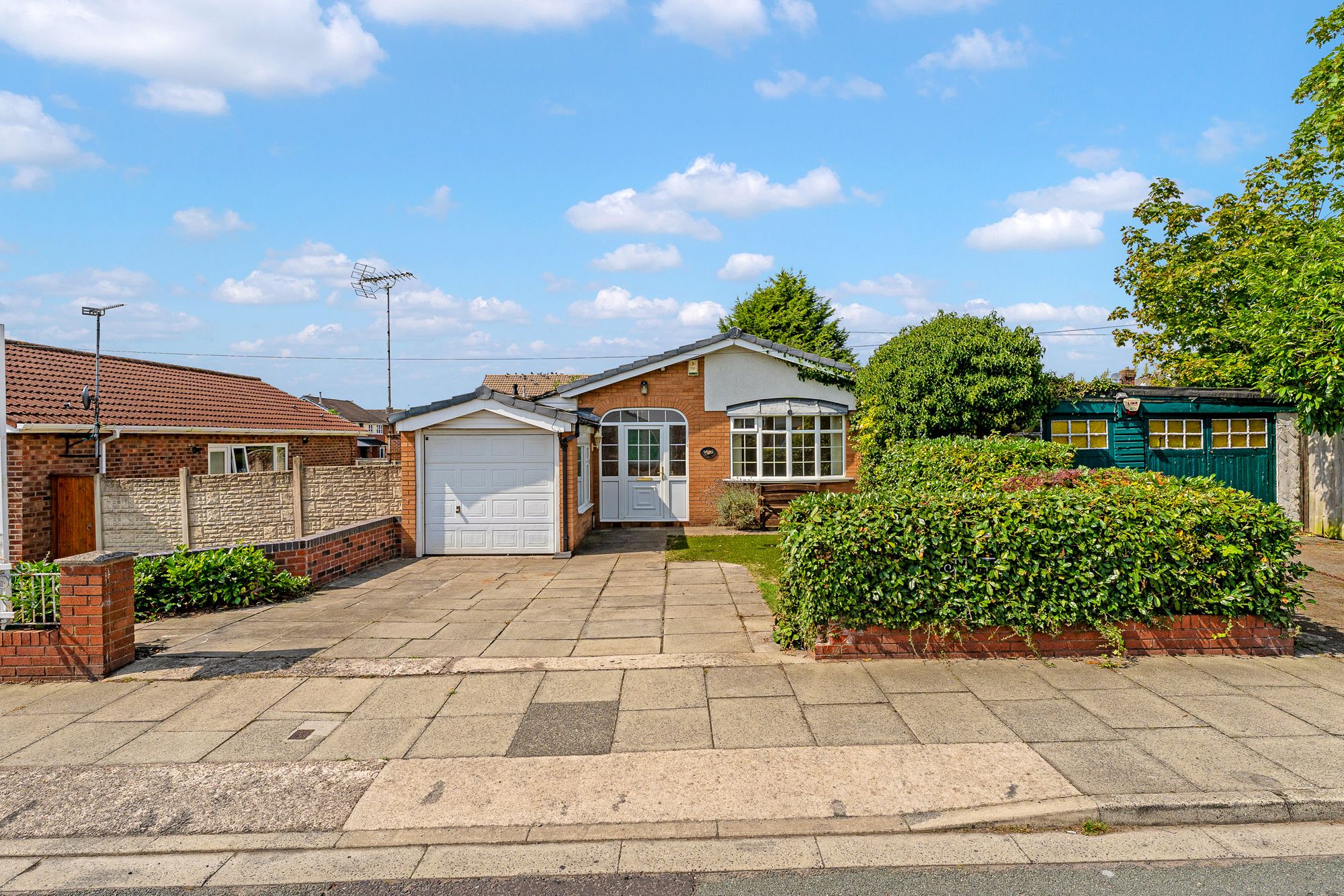 Hill View, Widnes, WA8