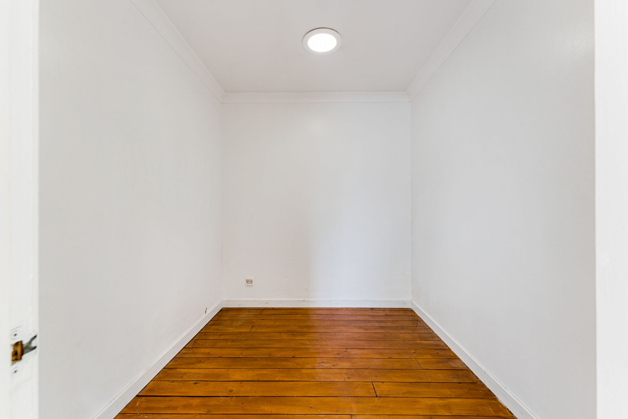 Hill View, Widnes, WA8