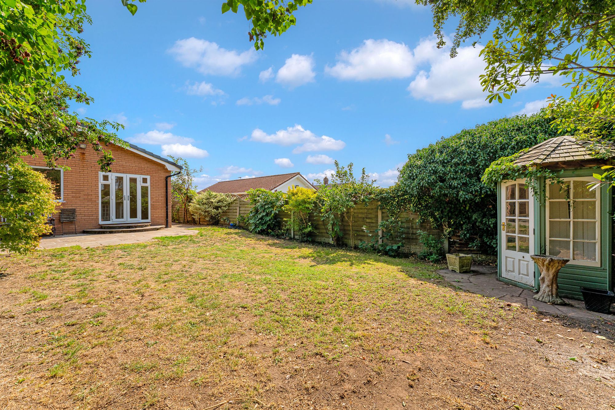 Hill View, Widnes, WA8