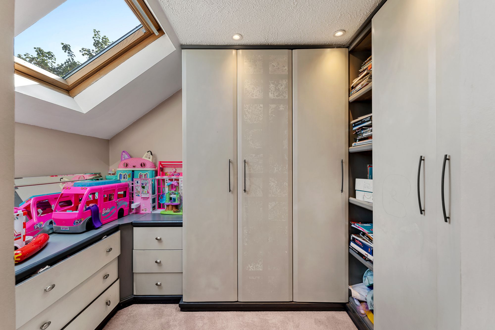 Maplewood Close, Widnes, WA8