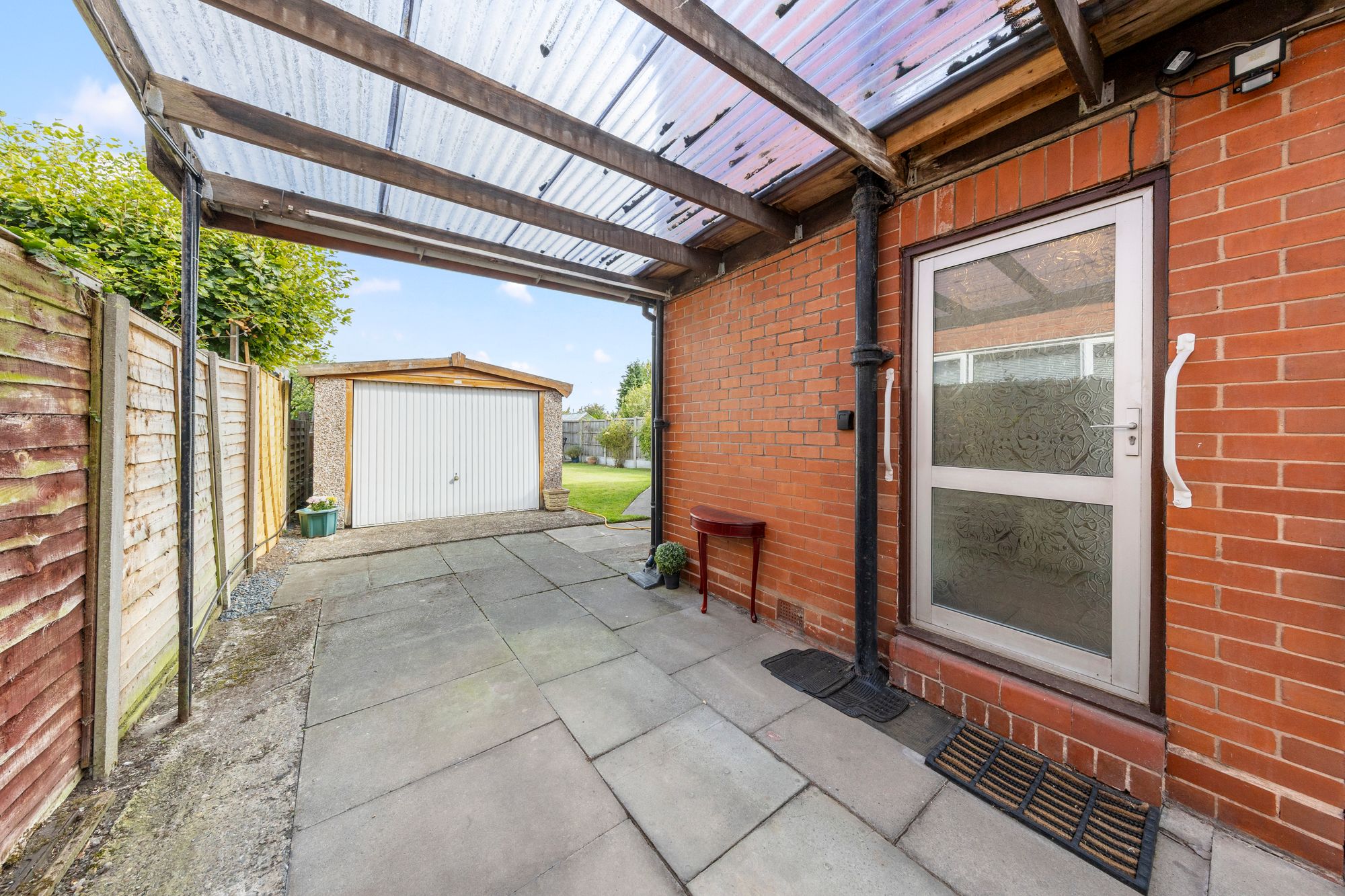 South Dale, Warrington