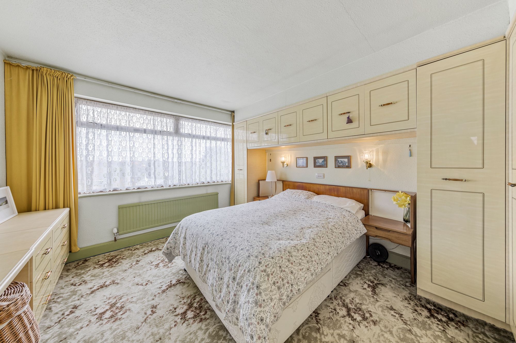 South Dale, Warrington