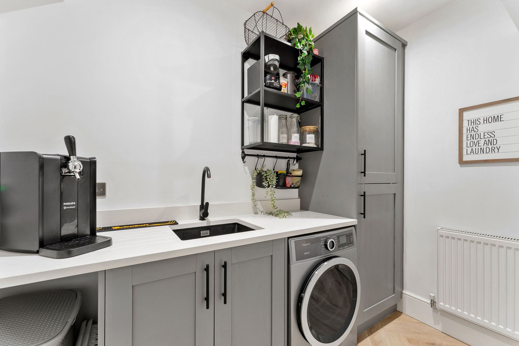 Brooklands Avenue, Leigh