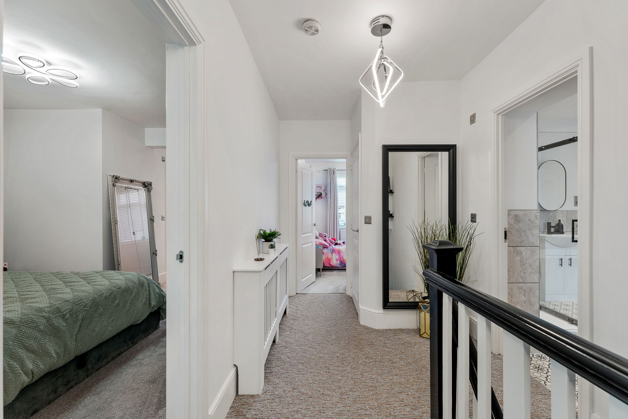 Brooklands Avenue, Leigh