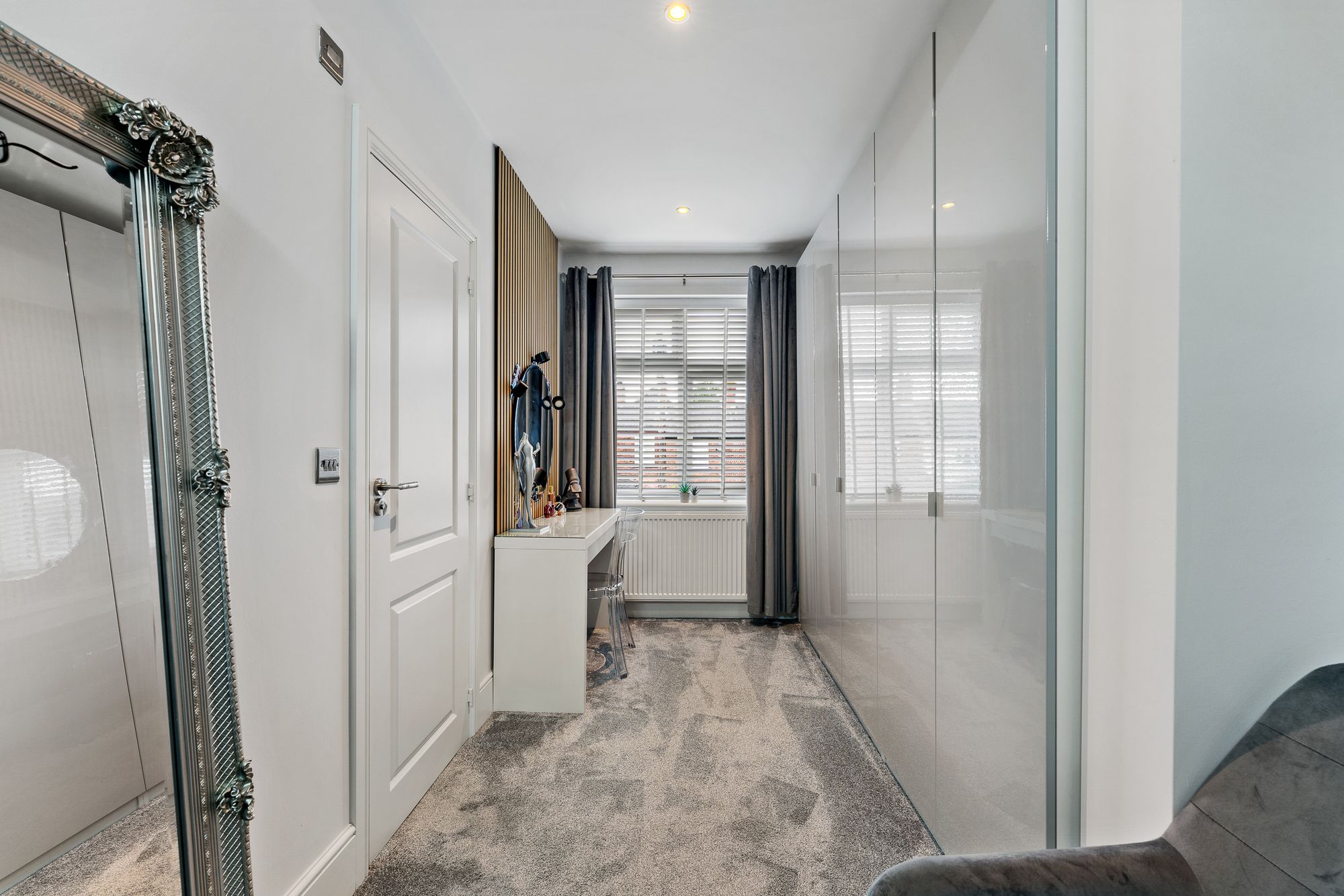 Brooklands Avenue, Leigh