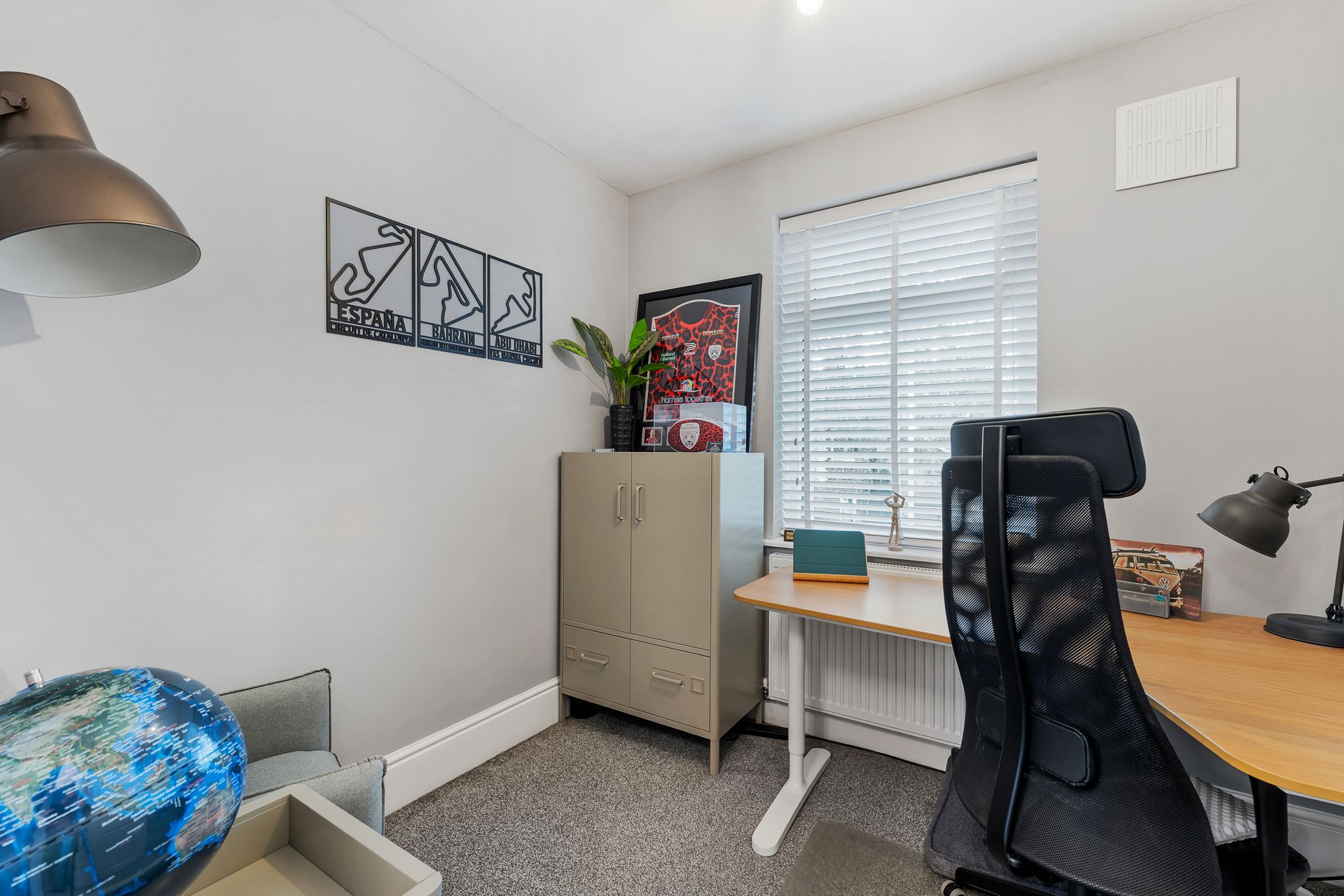 Brooklands Avenue, Leigh