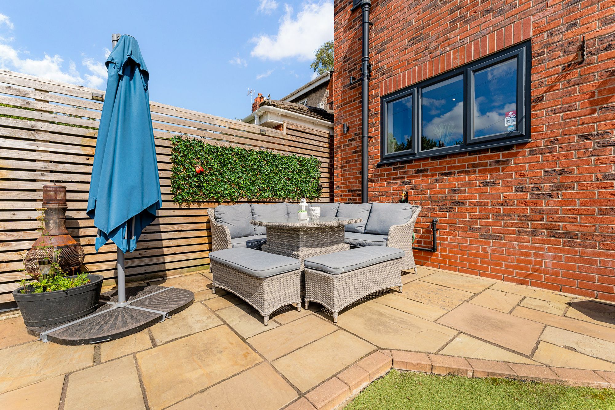 Brooklands Avenue, Leigh