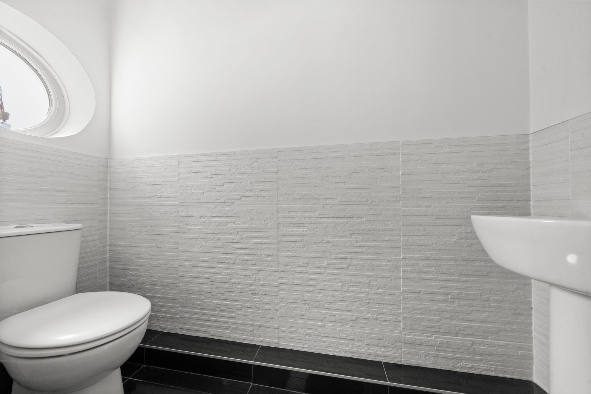 Hartford Green, Bolton