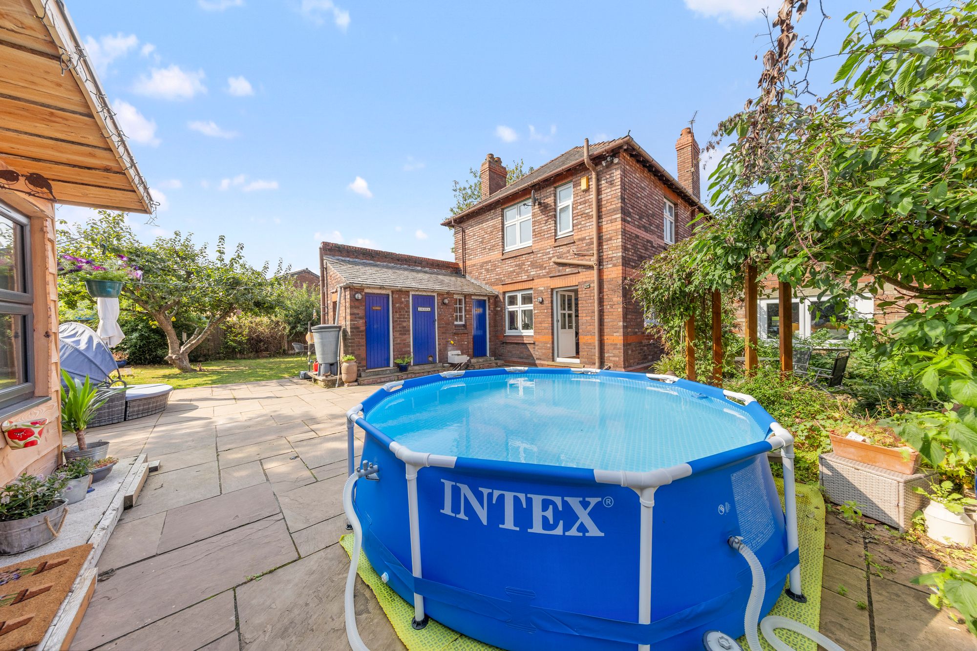 Greenall Avenue, Penketh, WA5