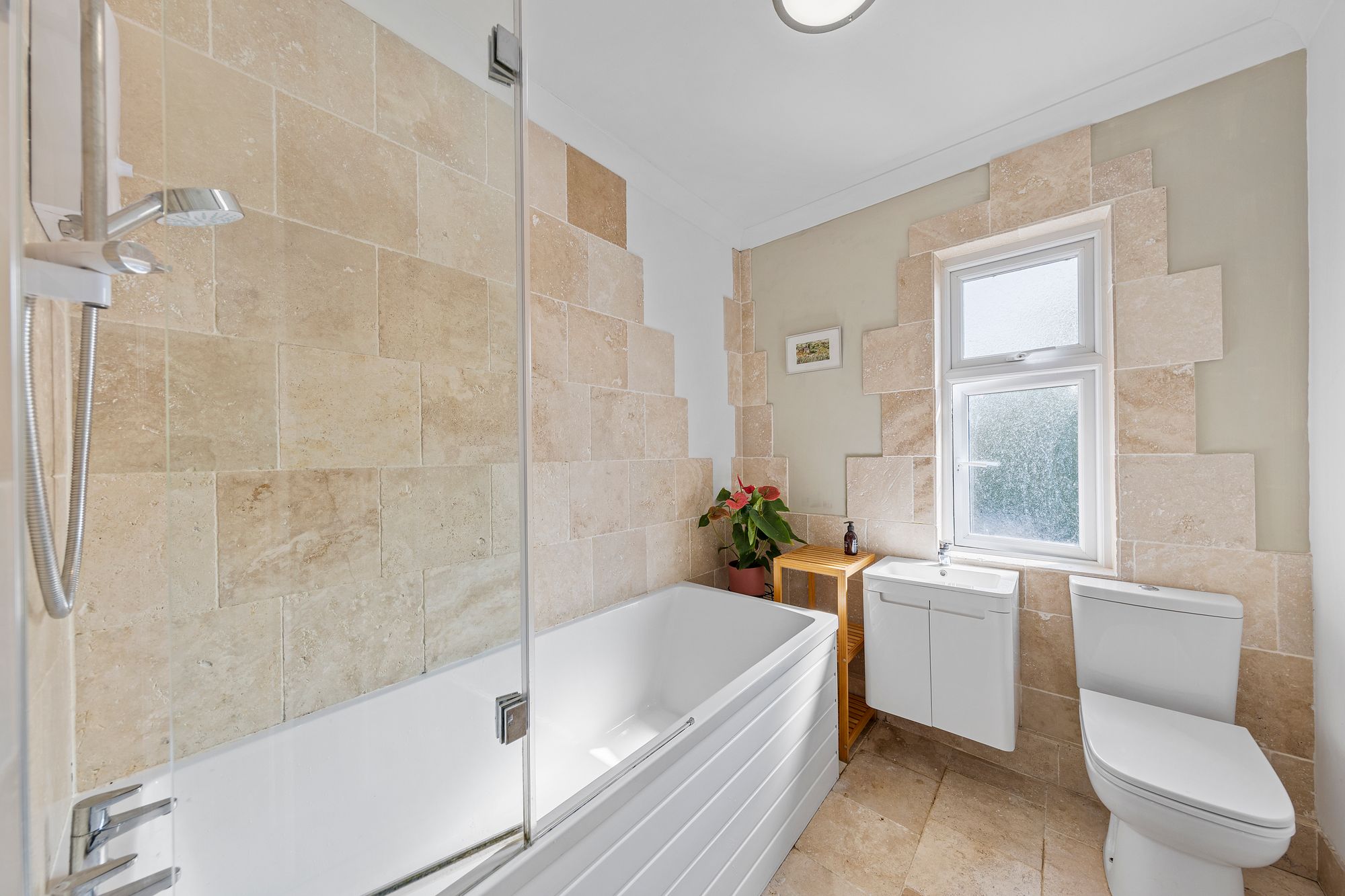 Greenall Avenue, Penketh, WA5