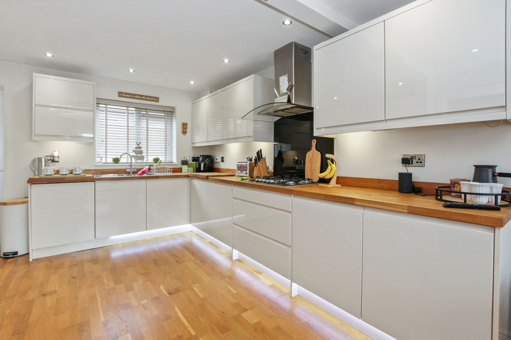 Saunderton Close, Haydock, WA11